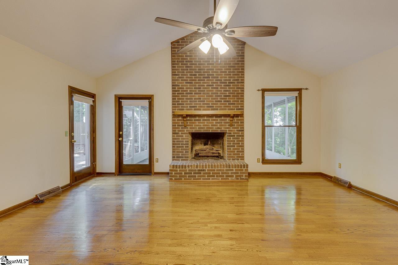 100 Fox Hollow Court Simpsonville, SC 29680