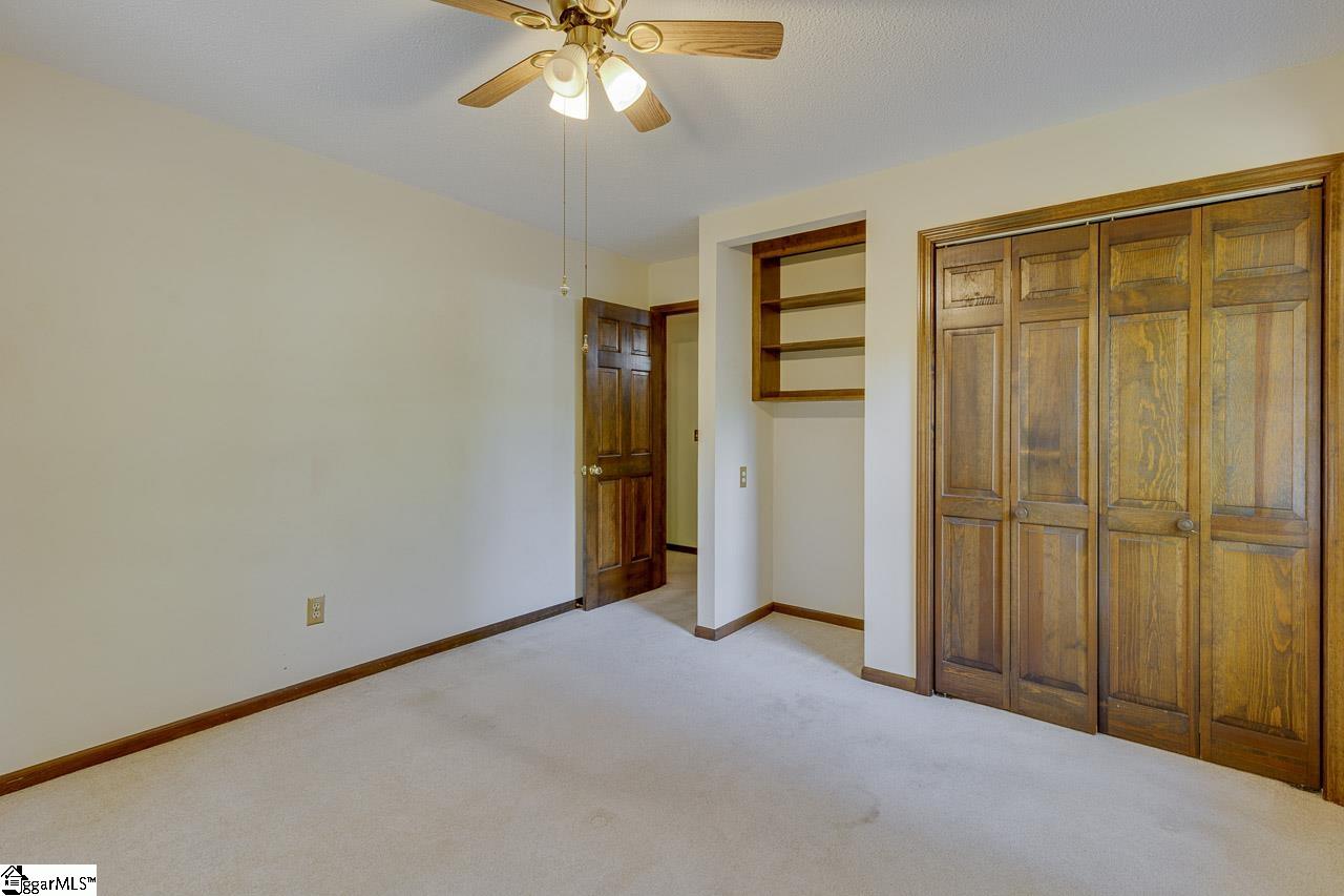 100 Fox Hollow Court Simpsonville, SC 29680