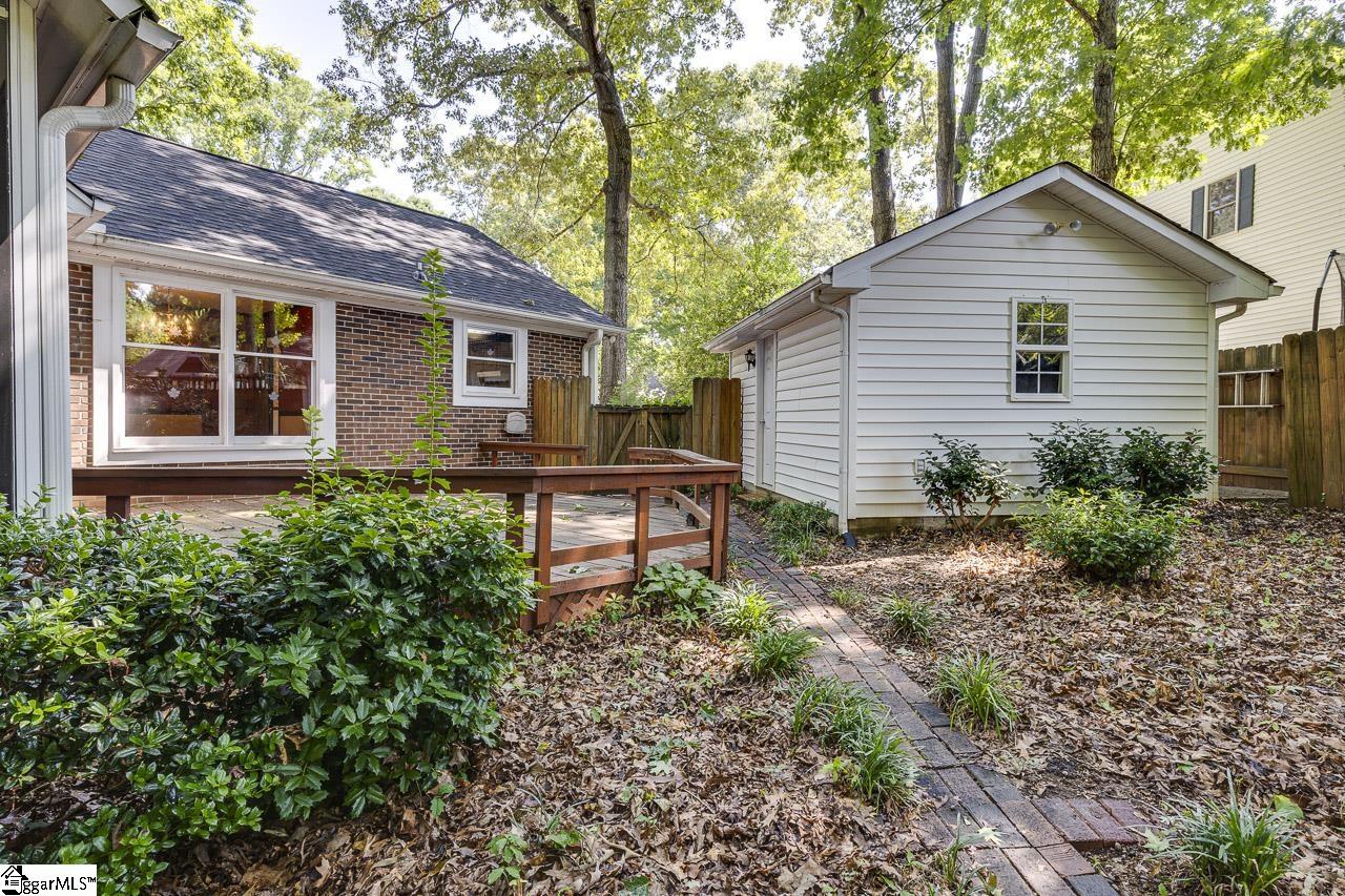 100 Fox Hollow Court Simpsonville, SC 29680