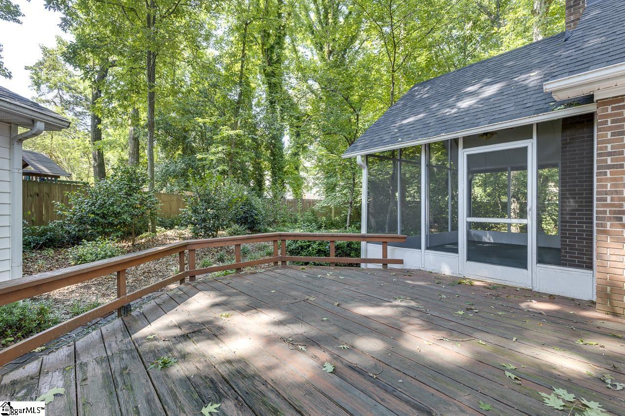 100 Fox Hollow Court Simpsonville, SC 29680
