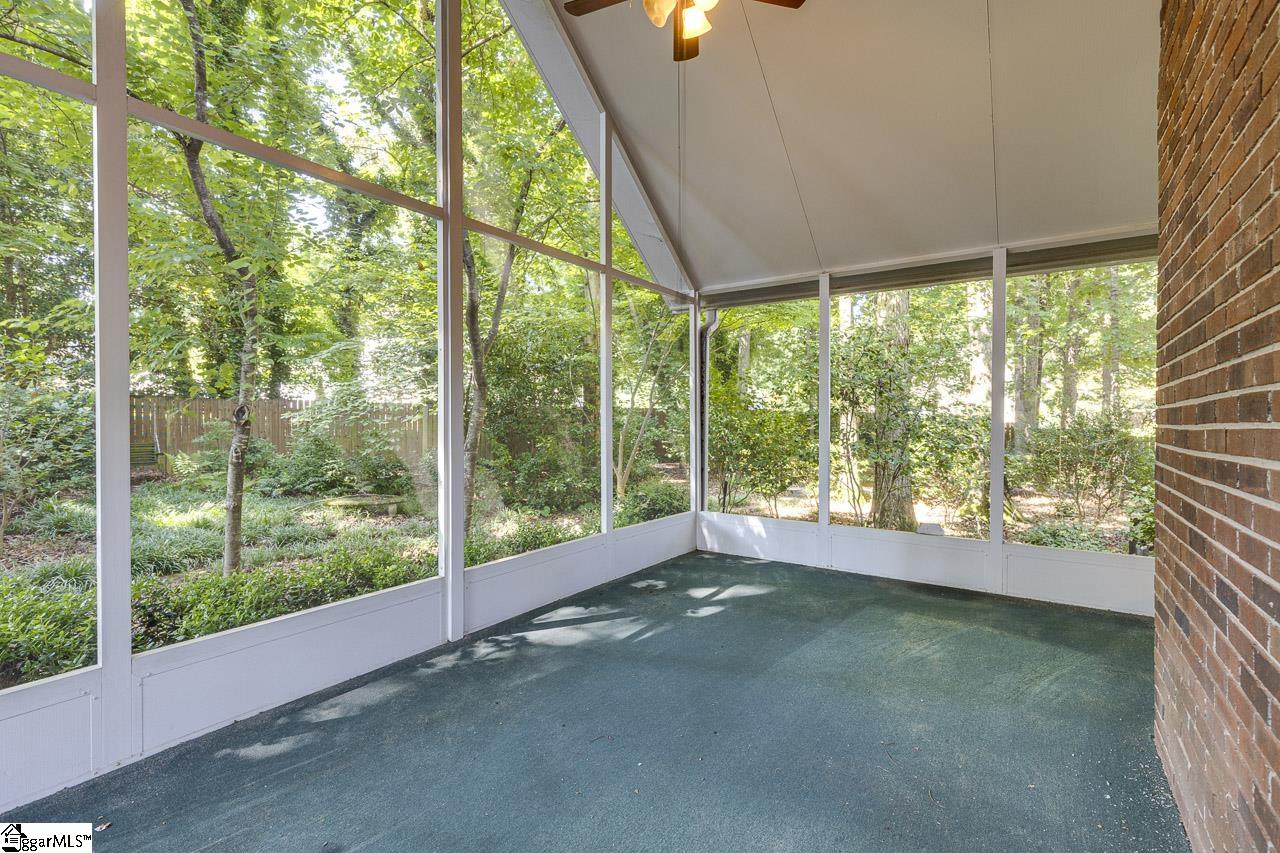 100 Fox Hollow Court Simpsonville, SC 29680