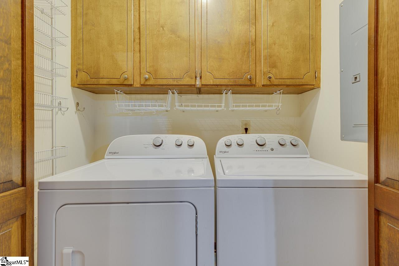100 Fox Hollow Court Simpsonville, SC 29680
