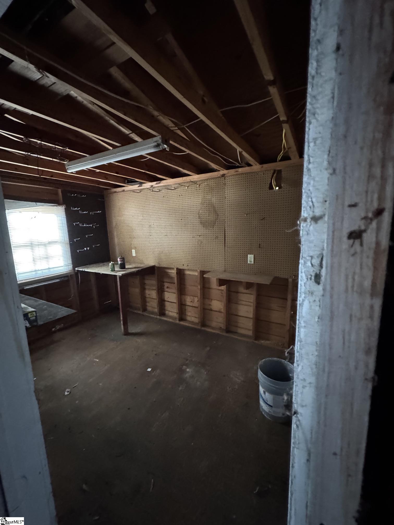 401 Thompson Street Gaffney, SC 29340-3758