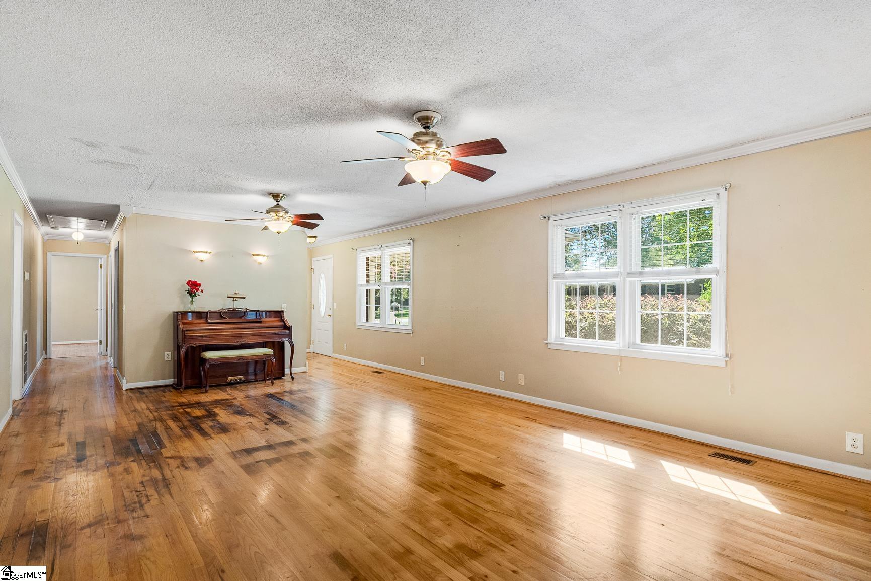105 Lee Drive Williamston, SC 29697