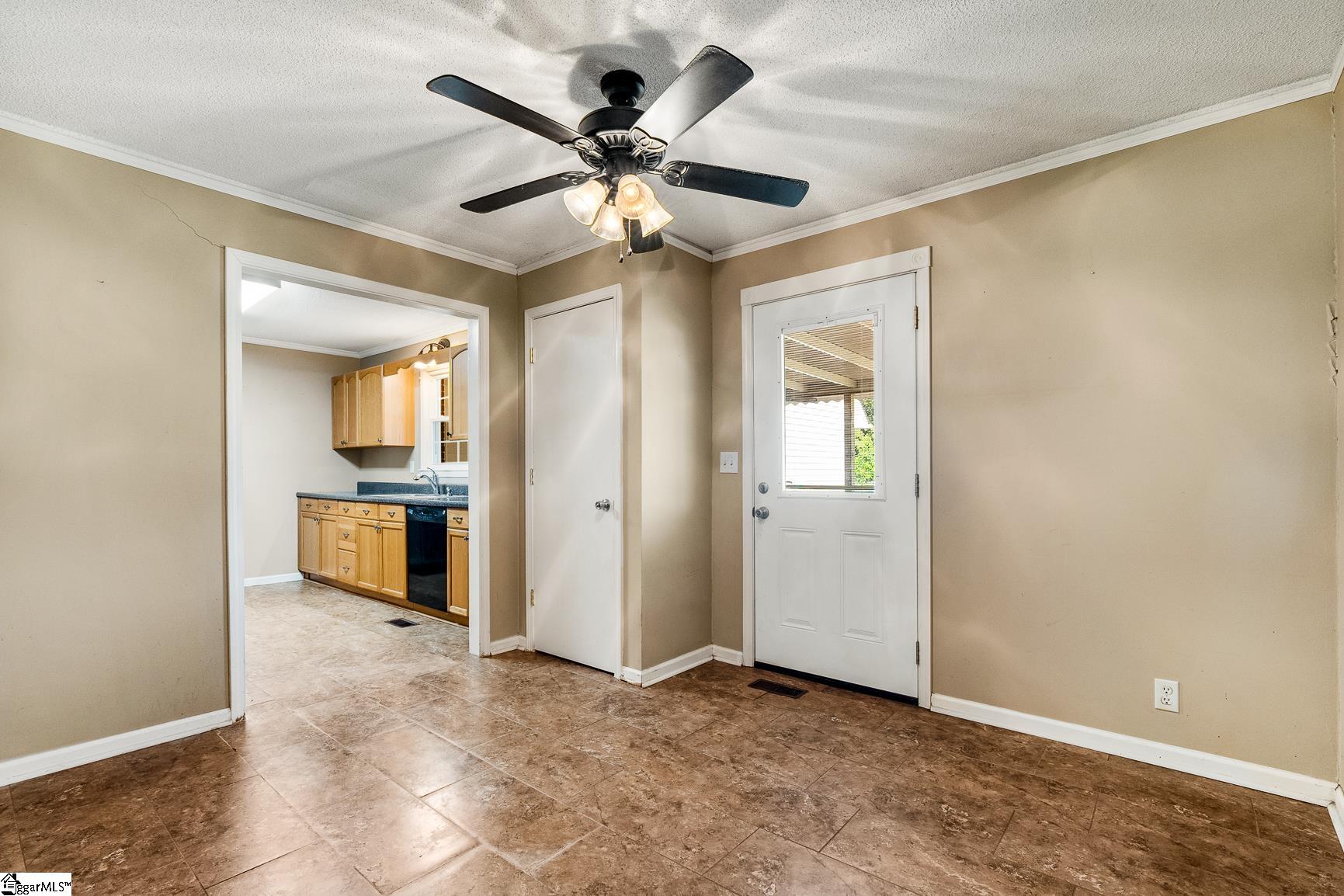 105 Lee Drive Williamston, SC 29697