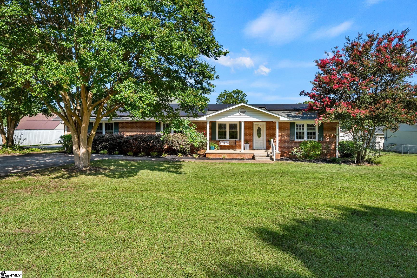 105 Lee Drive Williamston, SC 29697