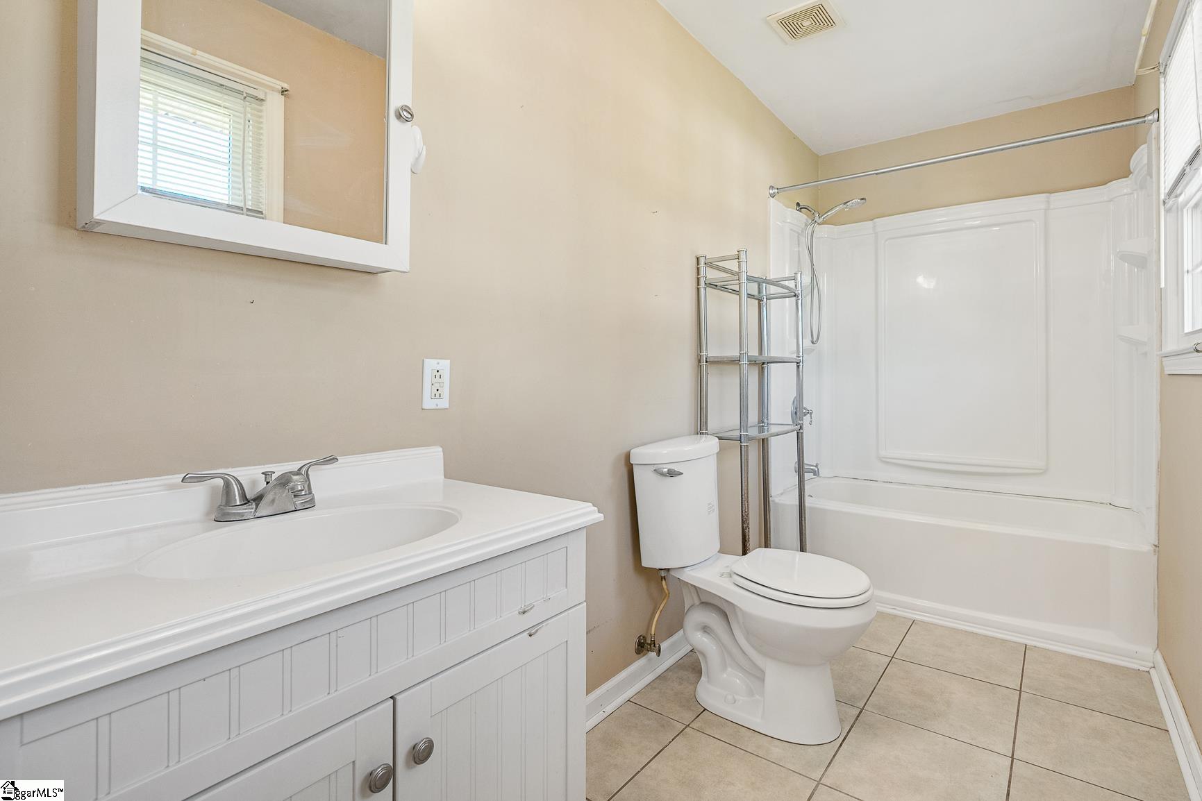 105 Lee Drive Williamston, SC 29697