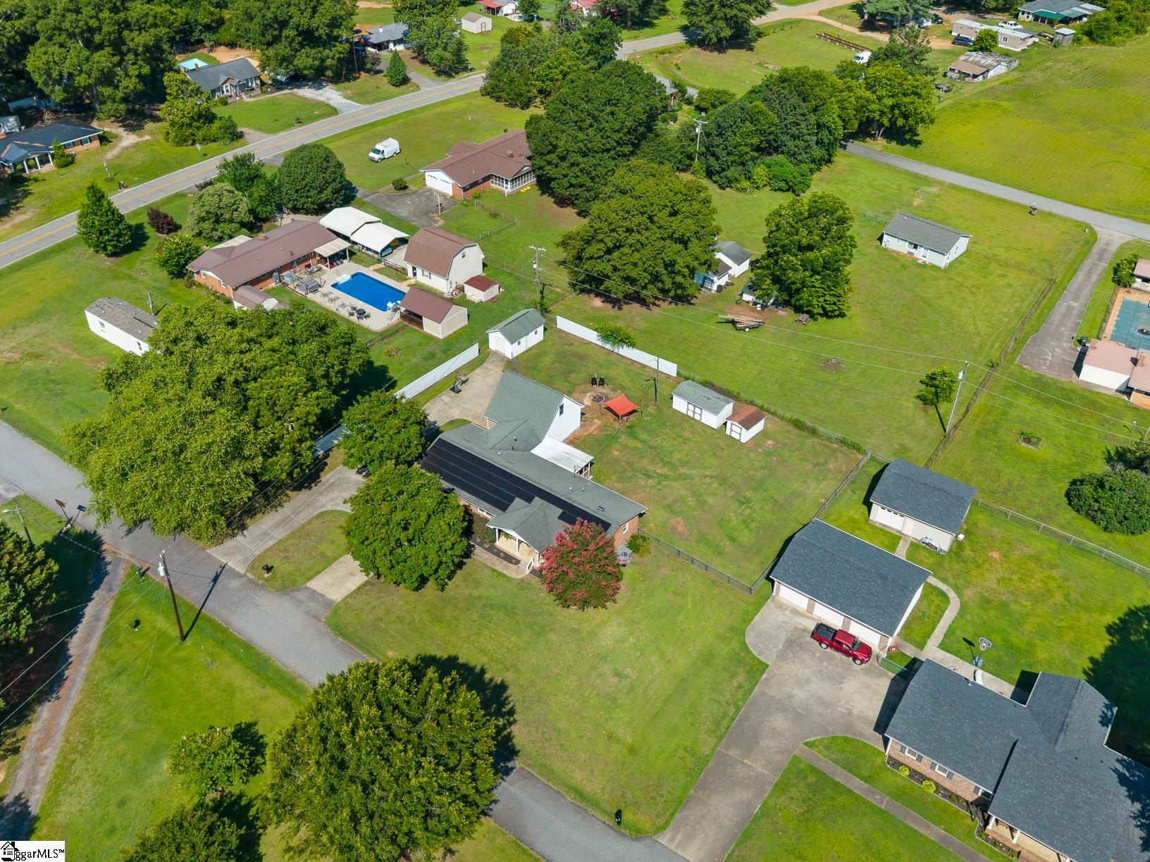 105 Lee Drive Williamston, SC 29697