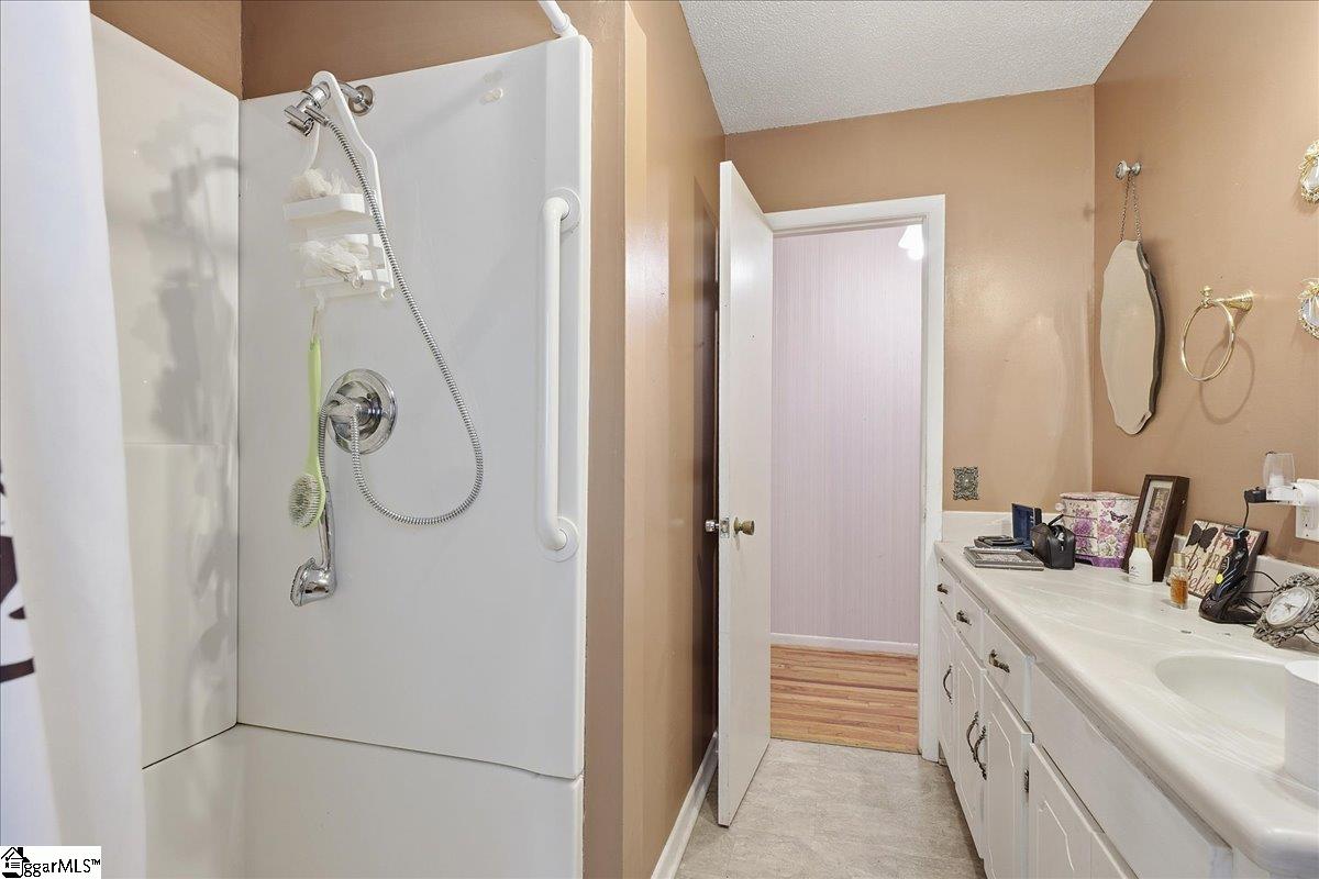 420 Pineneedle Road Union, SC 29379