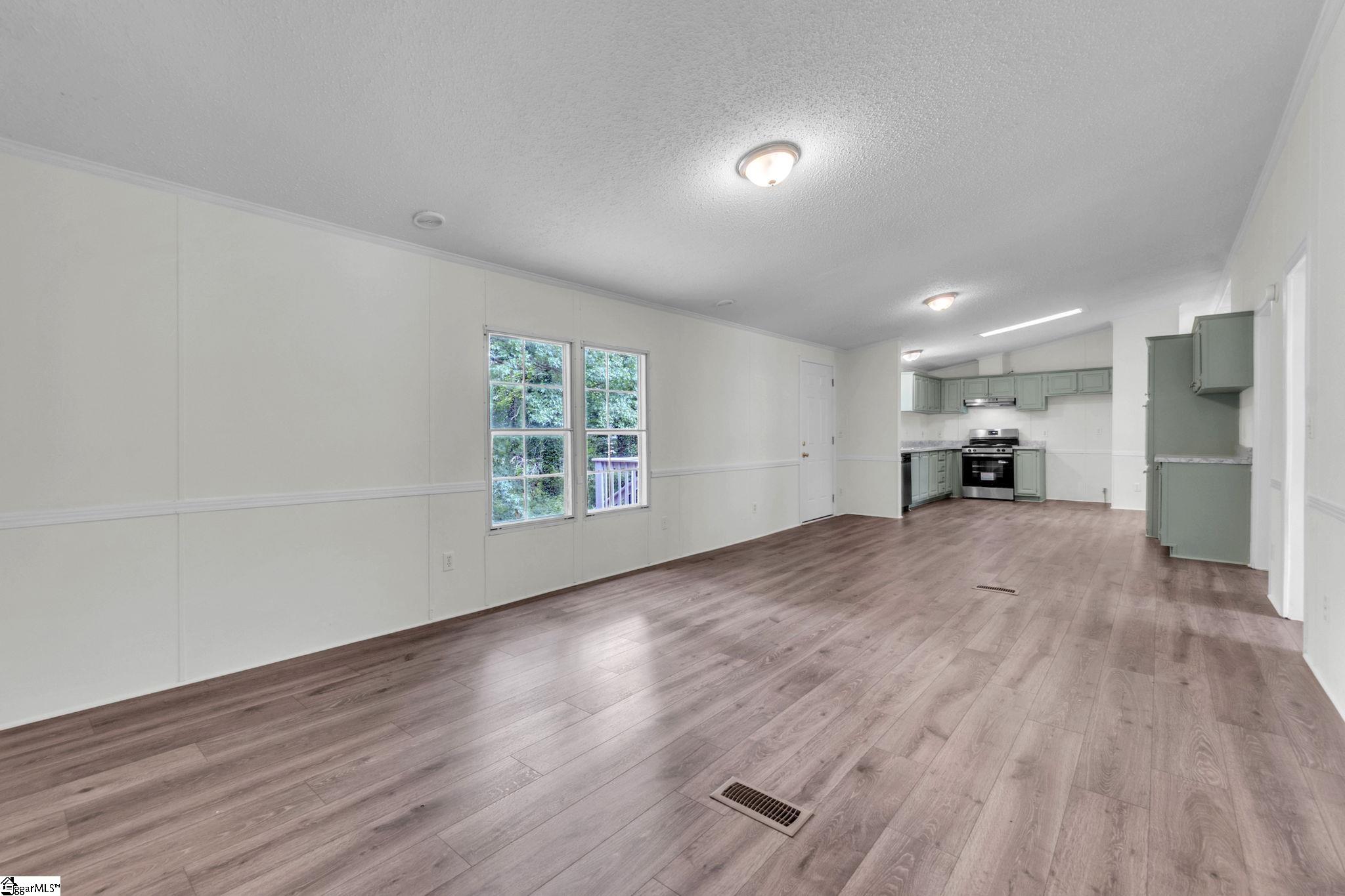 23 Blassingame Road Greenville, SC 29605