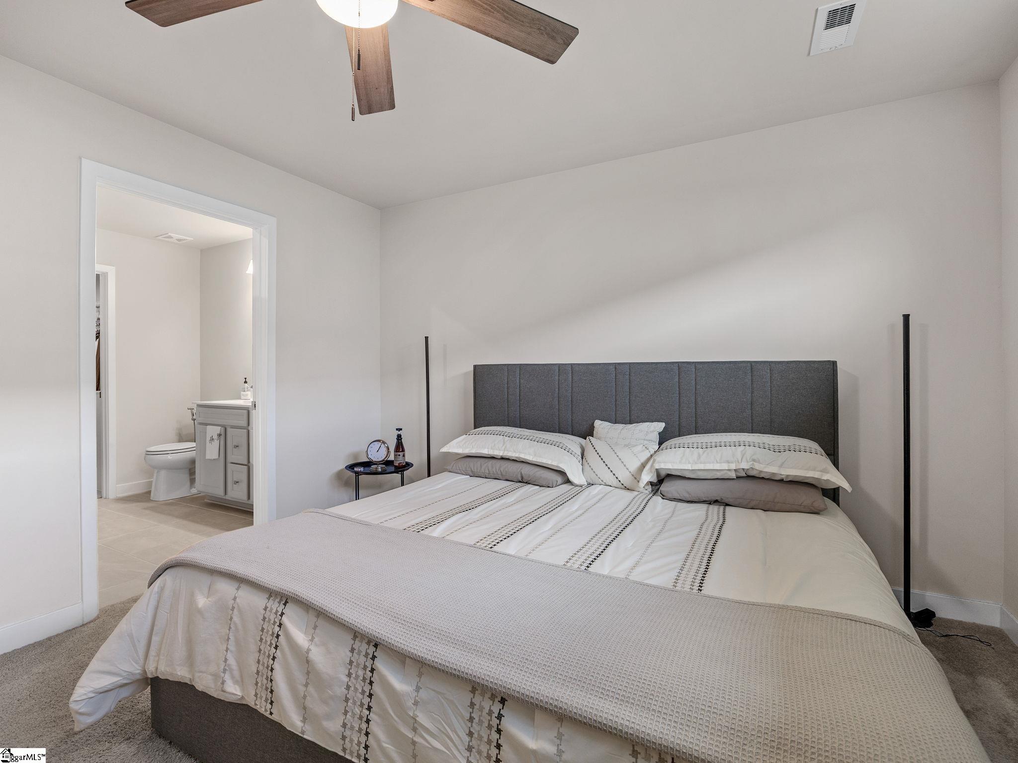 424 Leasowe Lane Greenville, SC 29605-6319