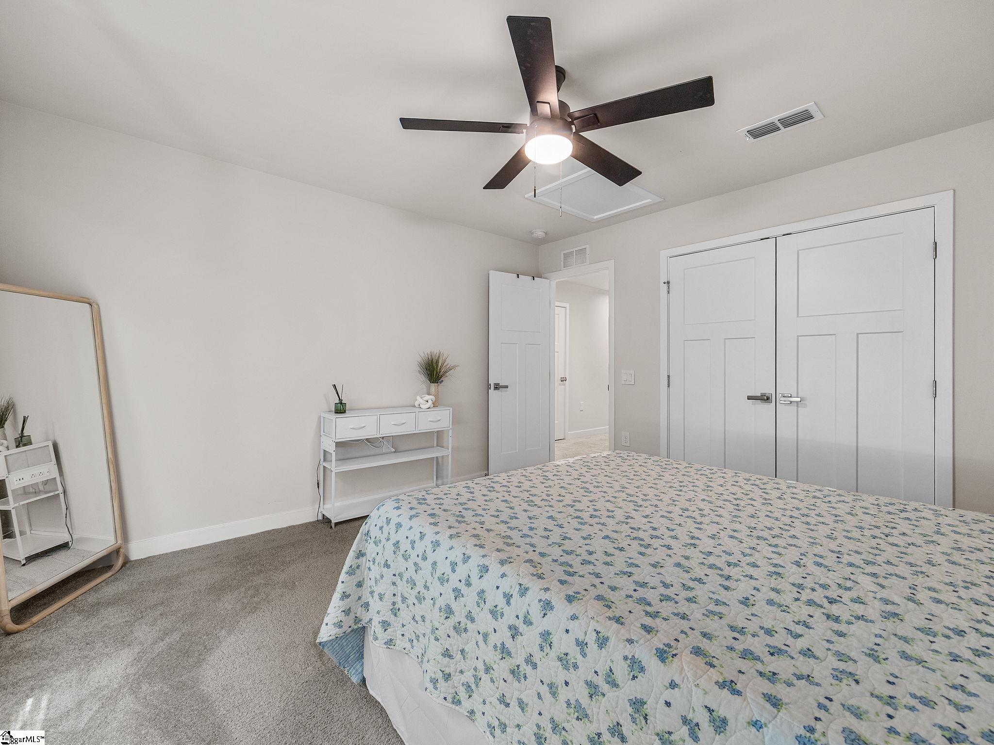 424 Leasowe Lane Greenville, SC 29605-6319