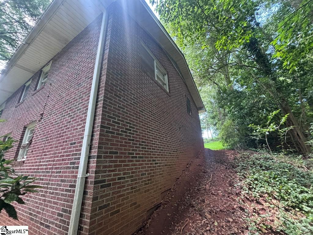 230 N Catherine Street Pickens, SC 29671-2209