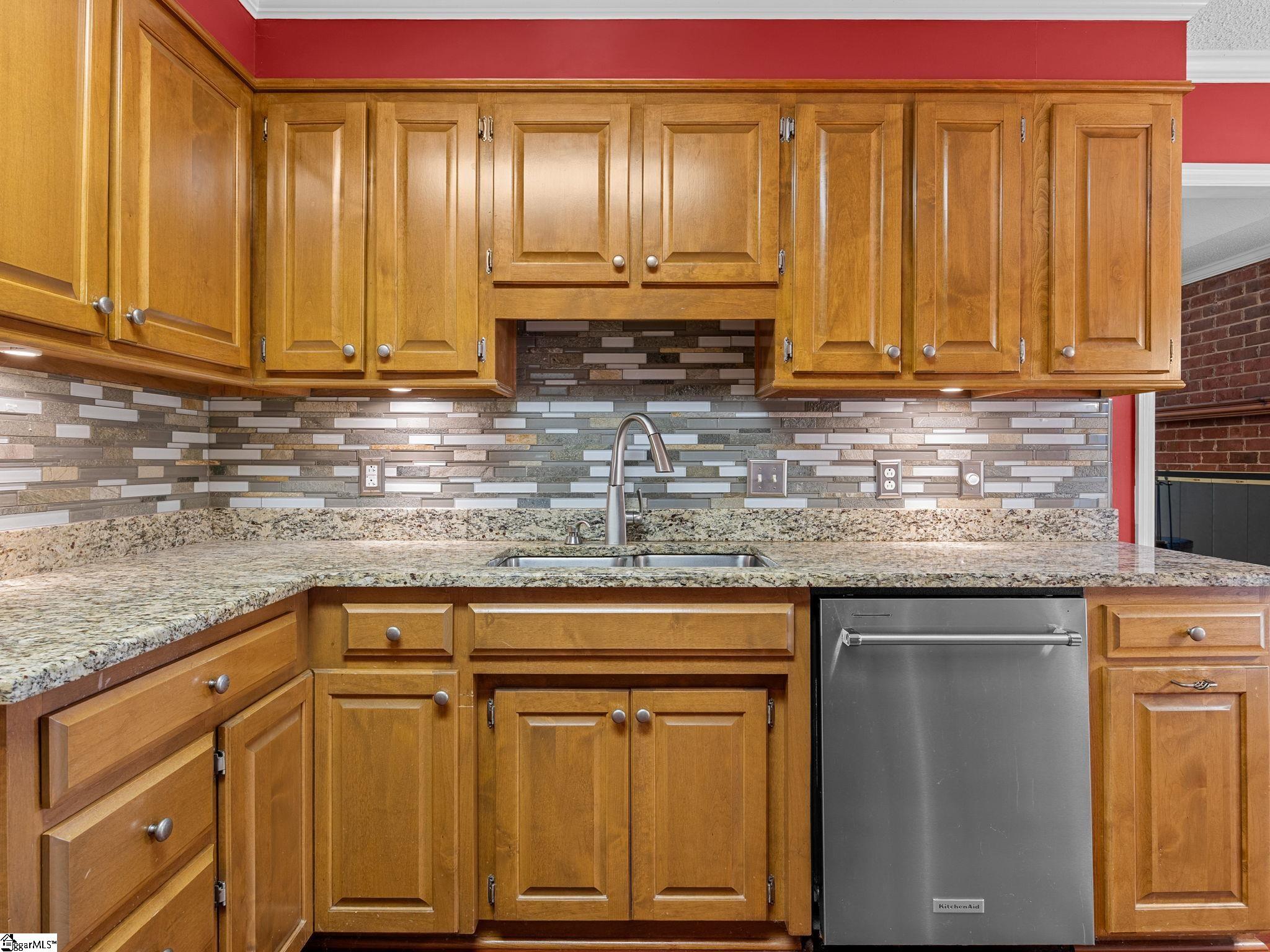 425 Summerton Place Moore, SC 29369