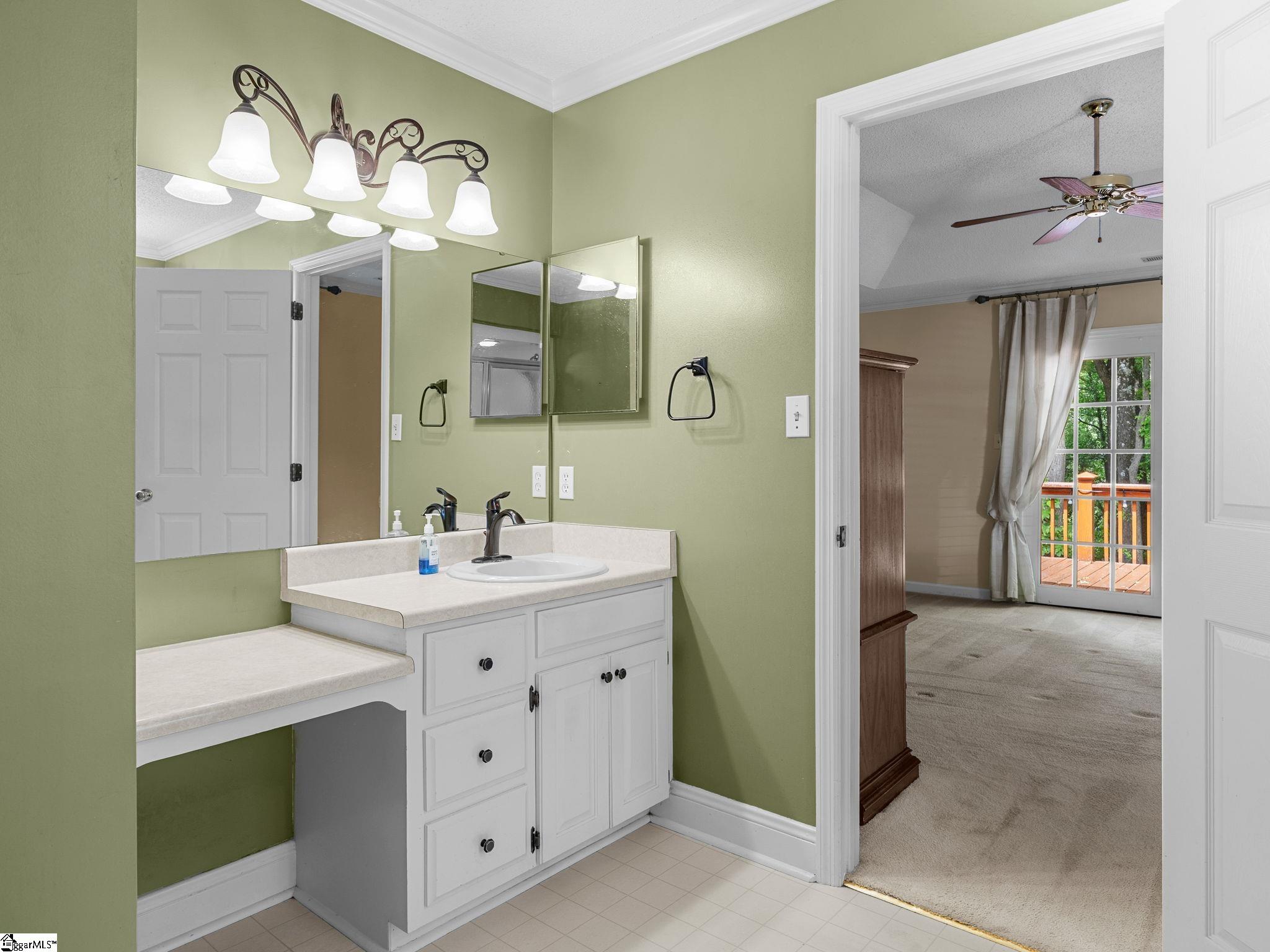 425 Summerton Place Moore, SC 29369