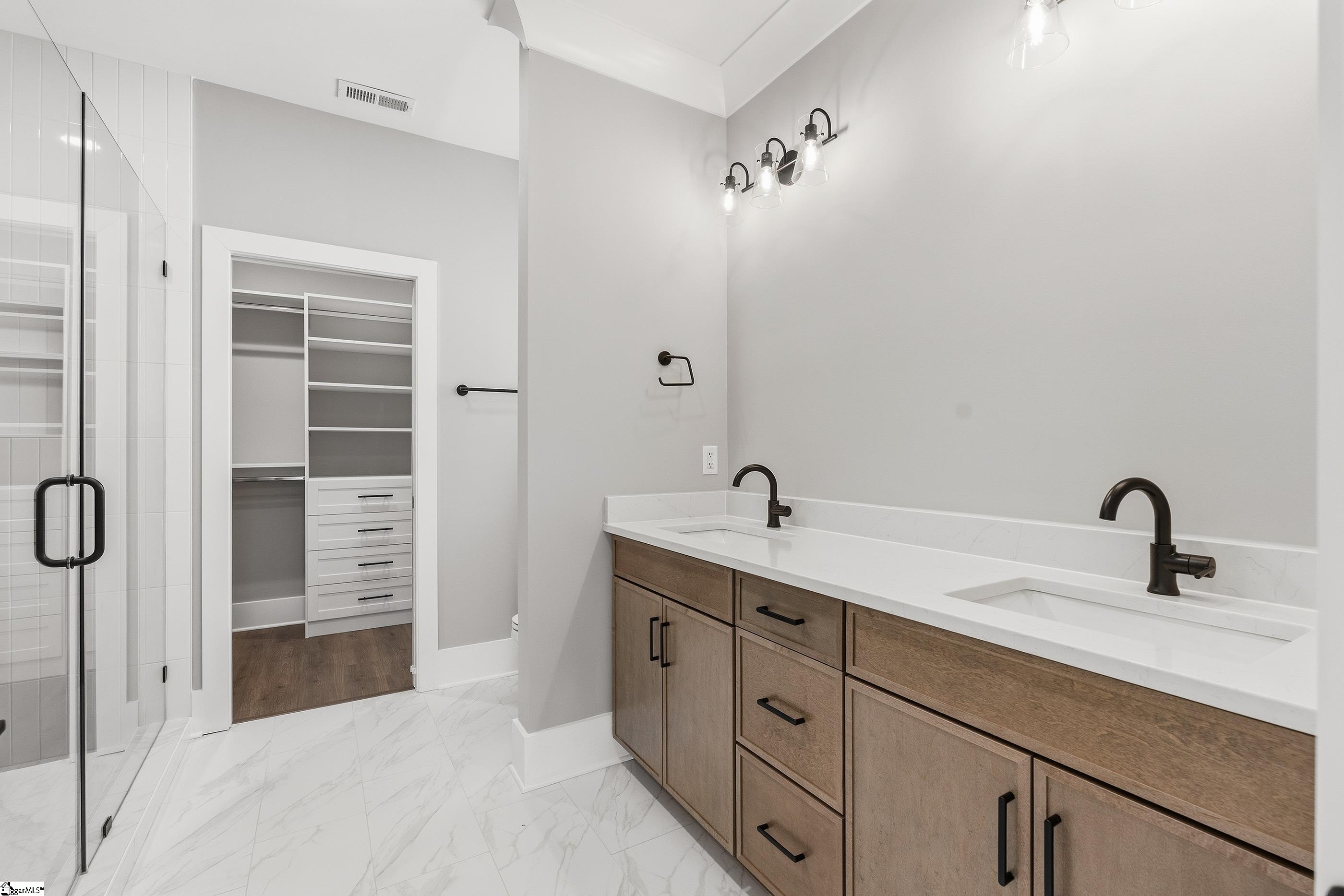 63 McNeil Court Greenville, SC 29609