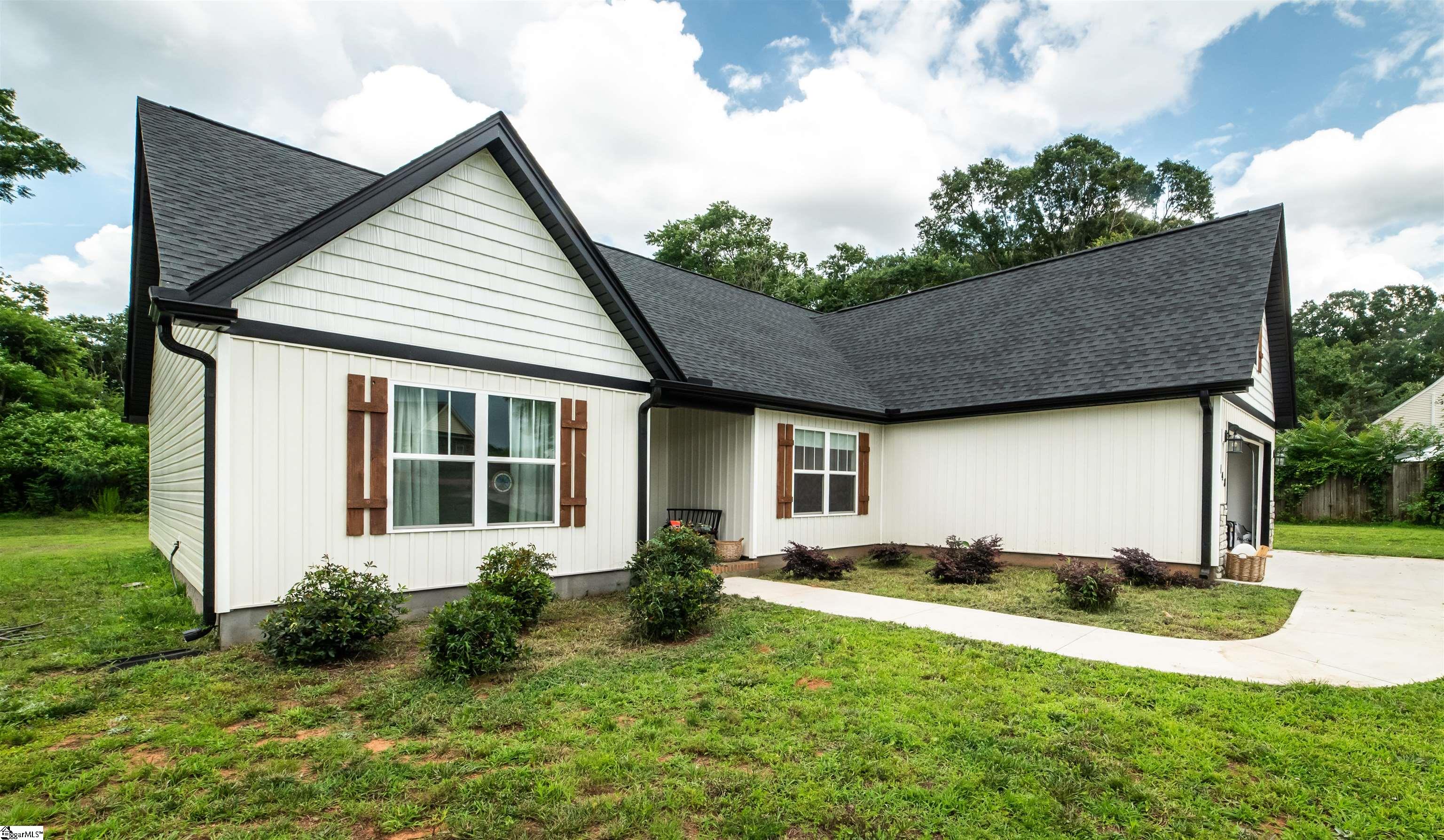 148 Hurst Avenue Anderson, SC 29625