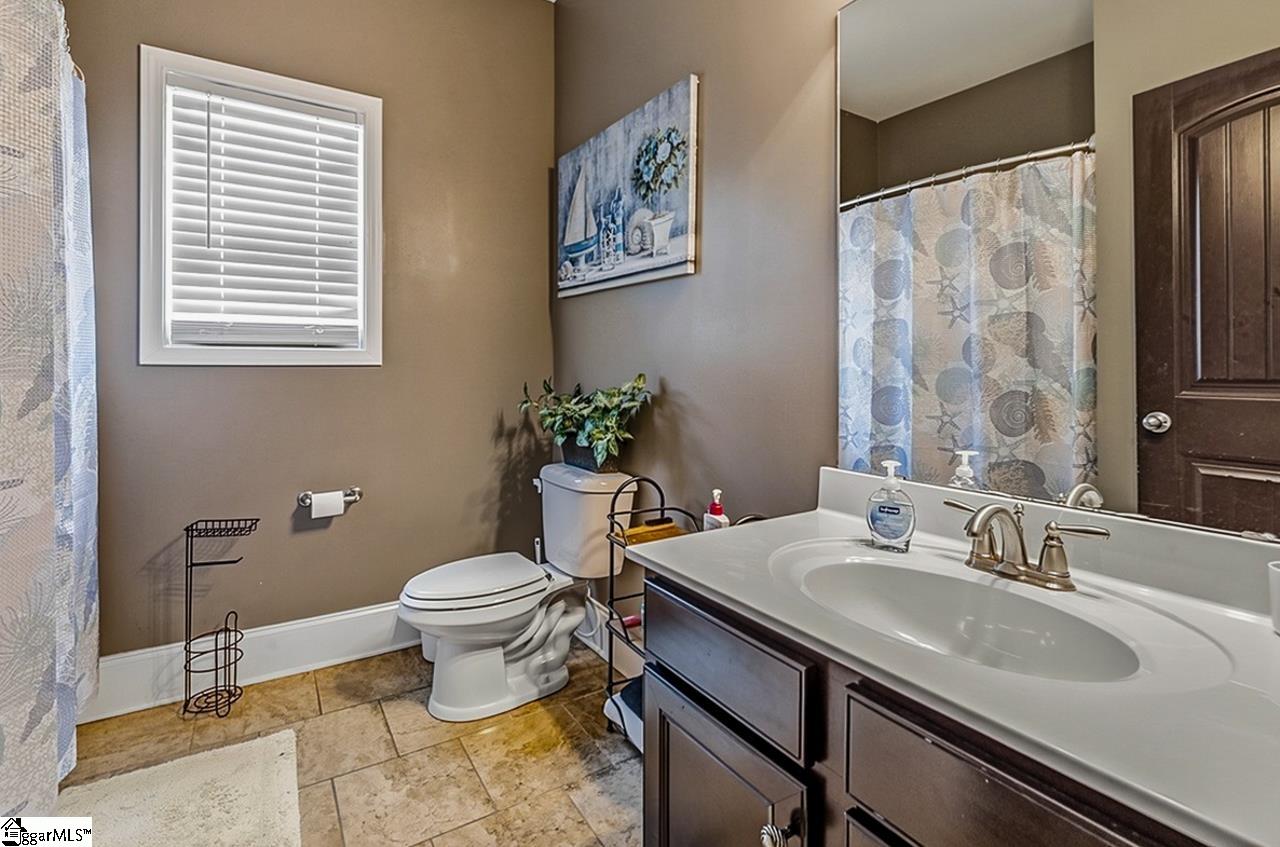 207 Kings Heath Lane Simpsonville, SC 29680