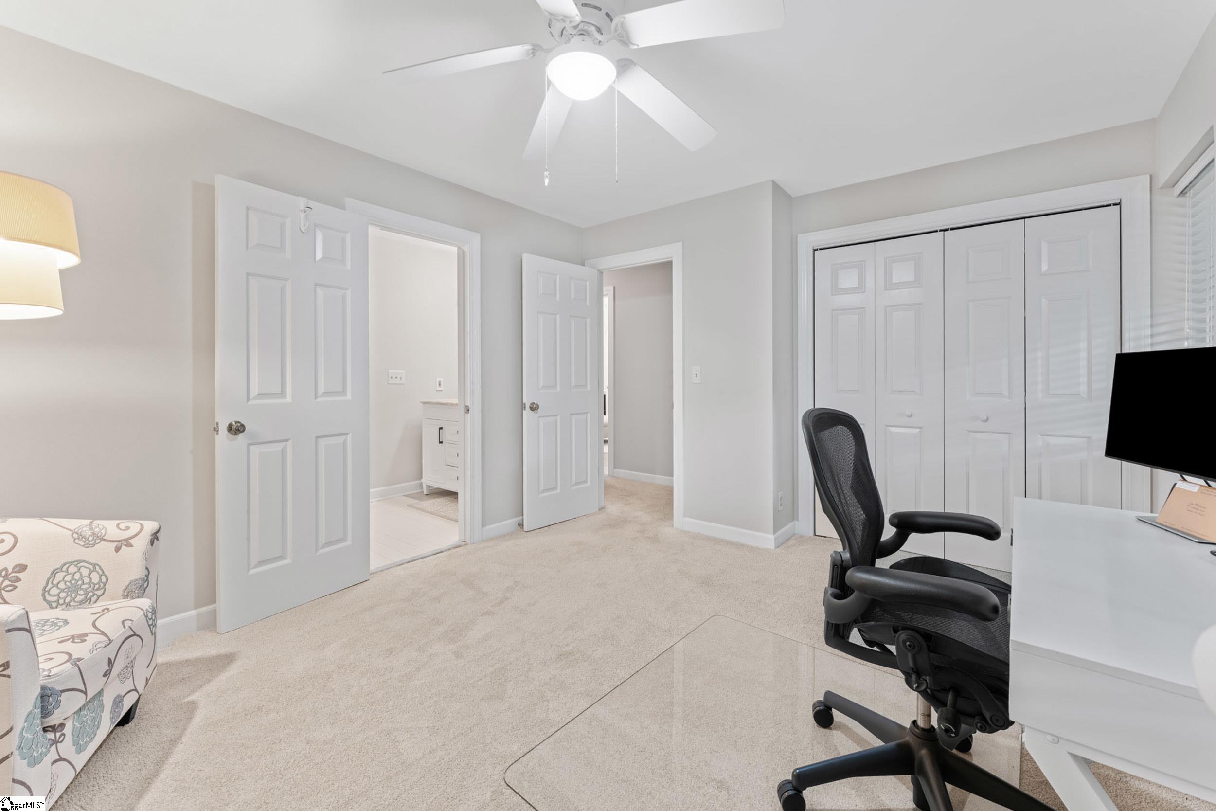 19 Linkside Lane Taylors, SC 29687