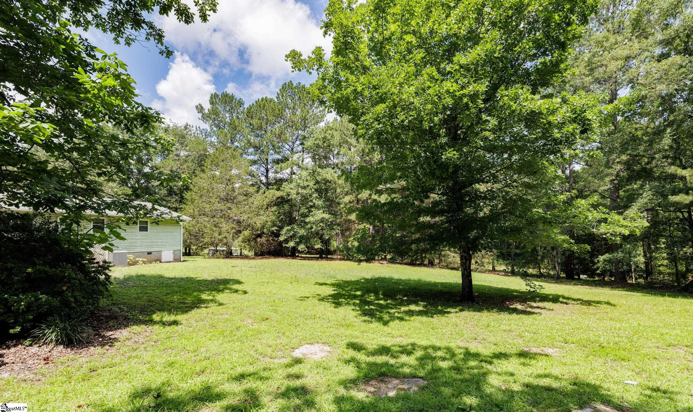 329 Berry Road Pelzer, SC 29669