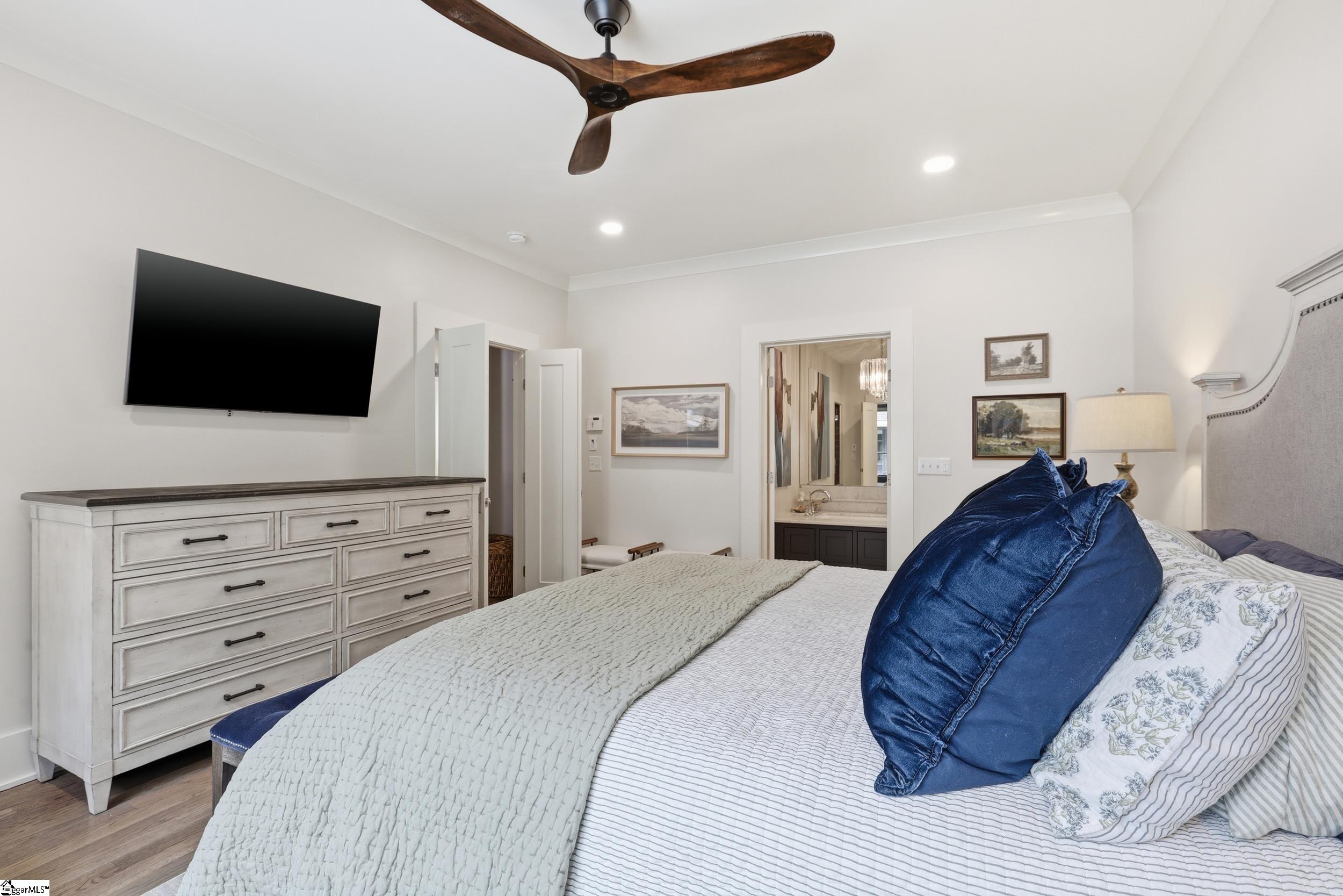 21 Parkside Drive Greenville, SC 29609