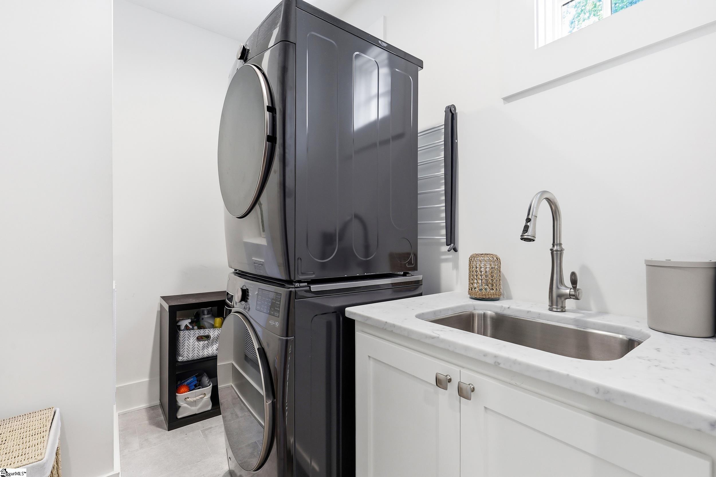 21 Parkside Drive Greenville, SC 29609