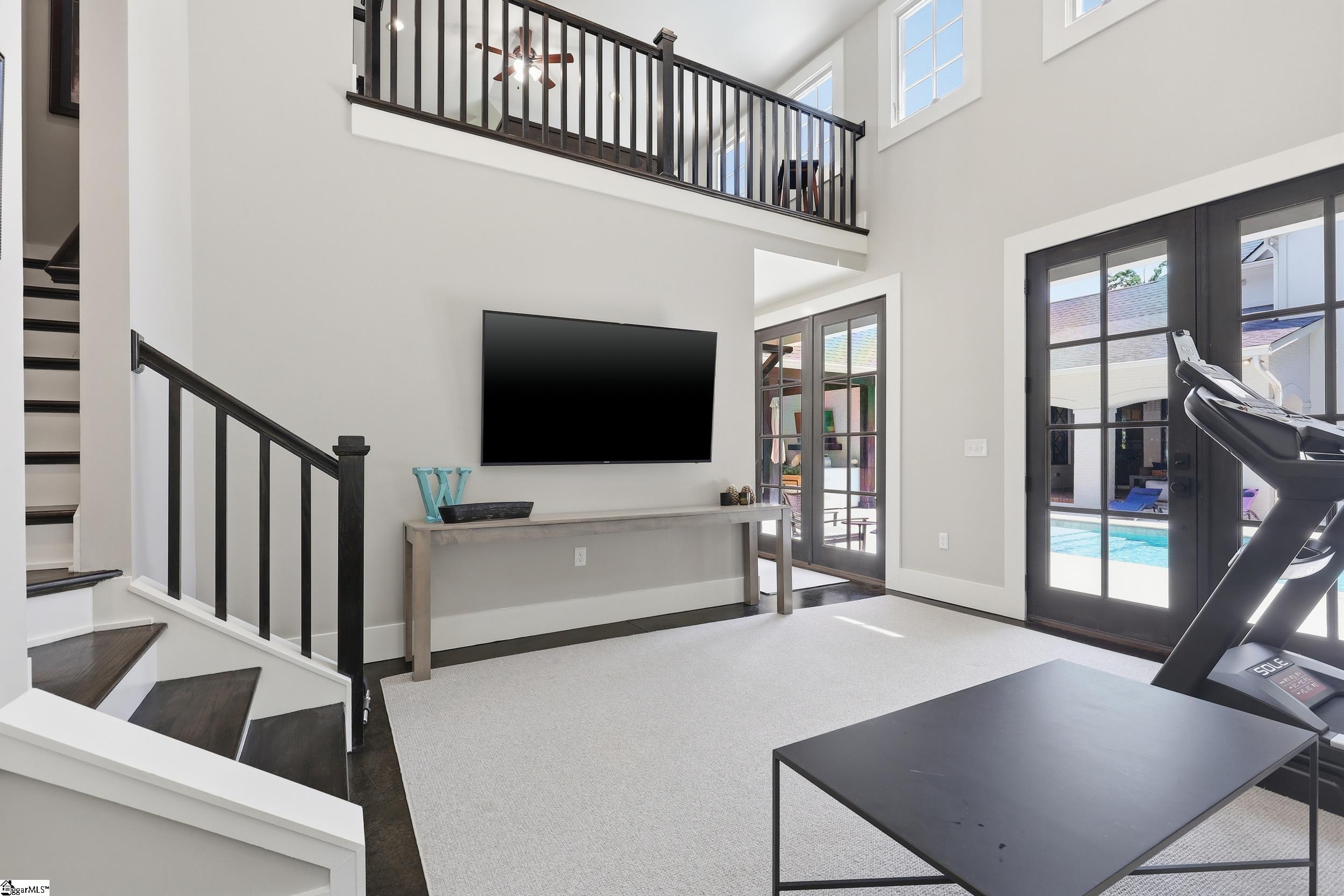 21 Parkside Drive Greenville, SC 29609