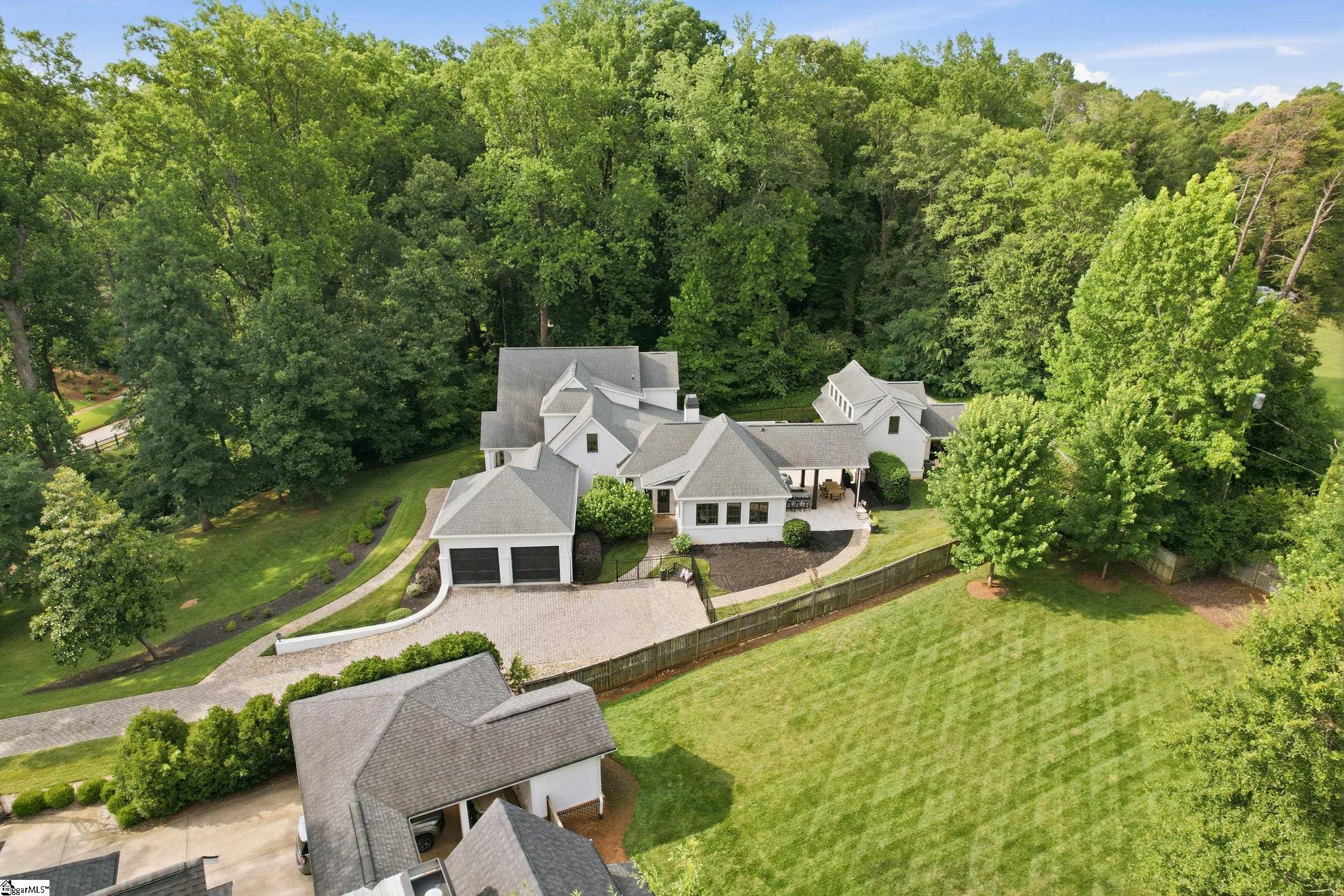 21 Parkside Drive Greenville, SC 29609