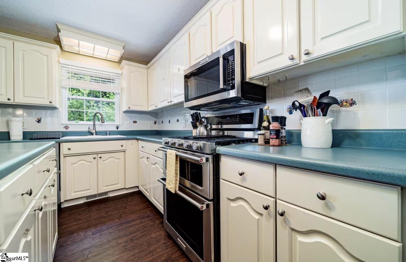 84- Benson Road Travelers Rest, SC 29690