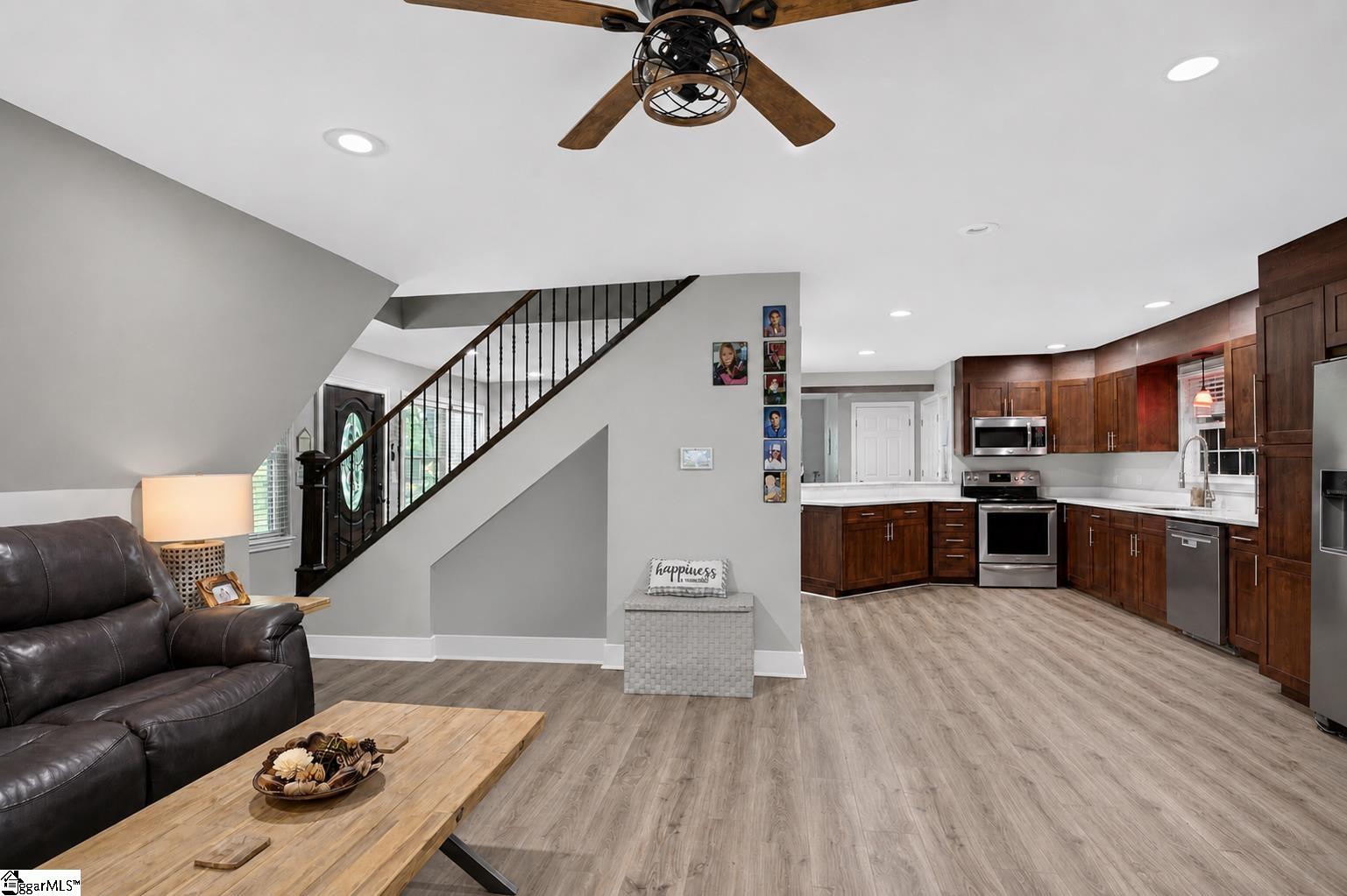 308 Charing Cross Road Taylors, SC 29687