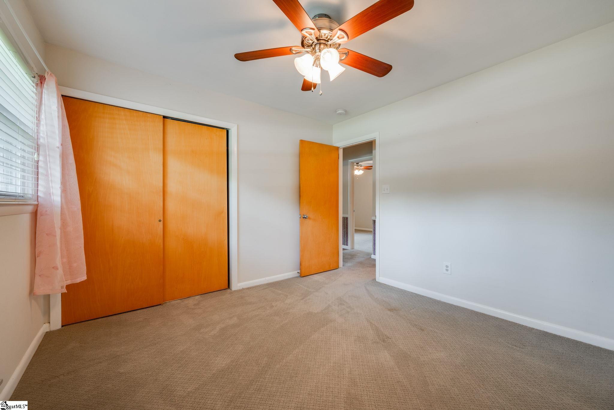 217 Navaho Drive Spartanburg, SC 29301