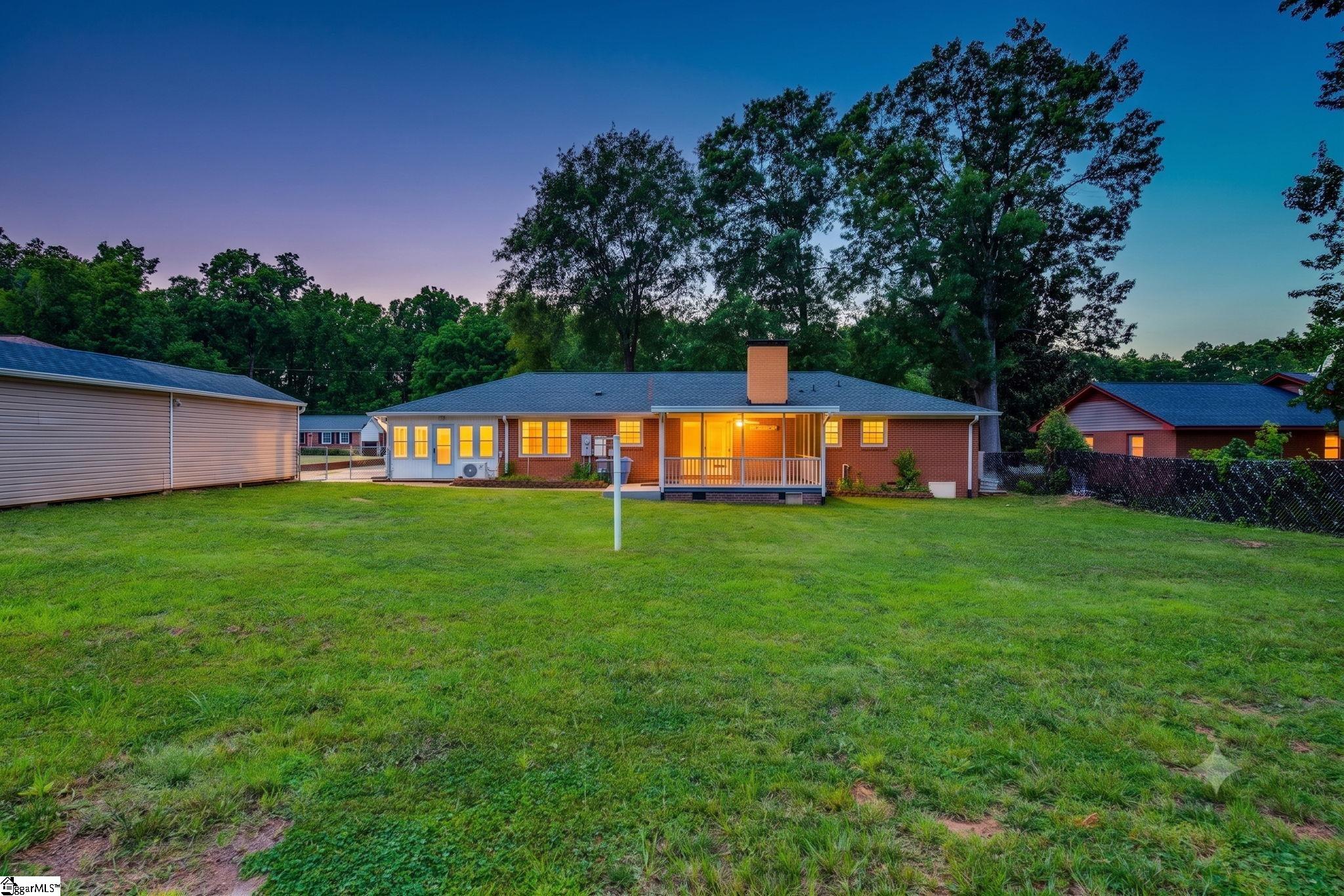 217 Navaho Drive Spartanburg, SC 29301