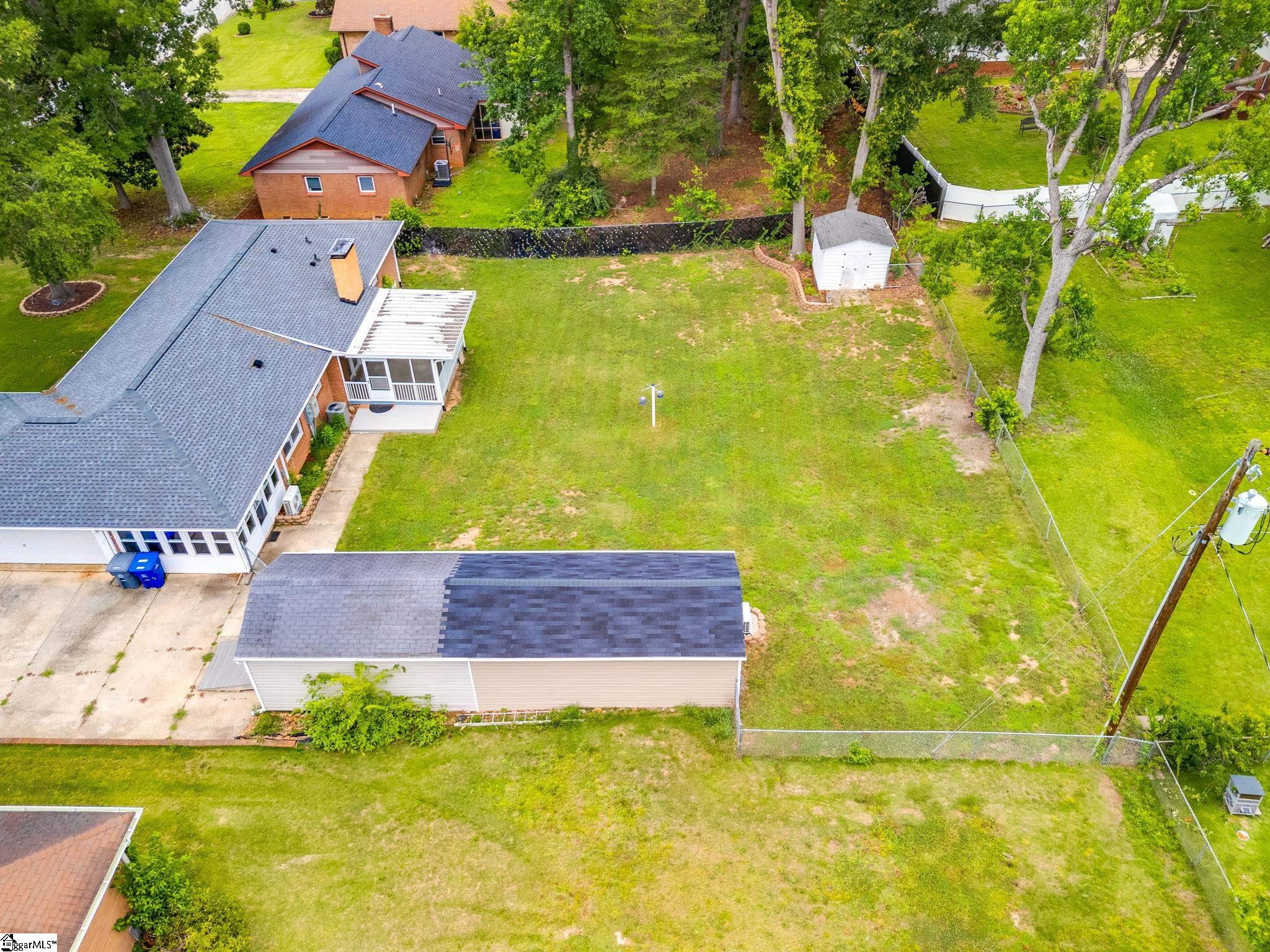 217 Navaho Drive Spartanburg, SC 29301