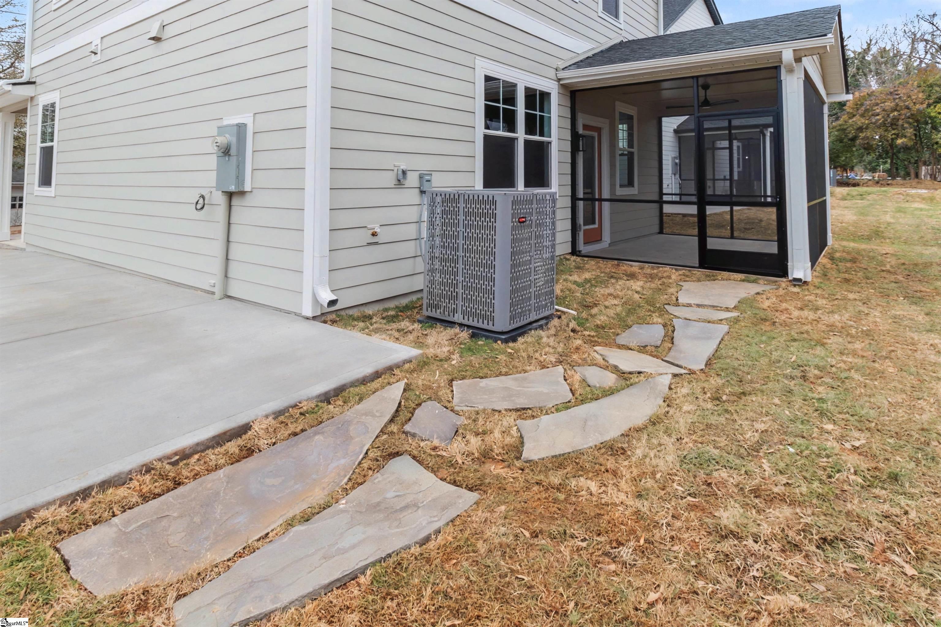 112 Spartanburg Street Greenville, SC 29609