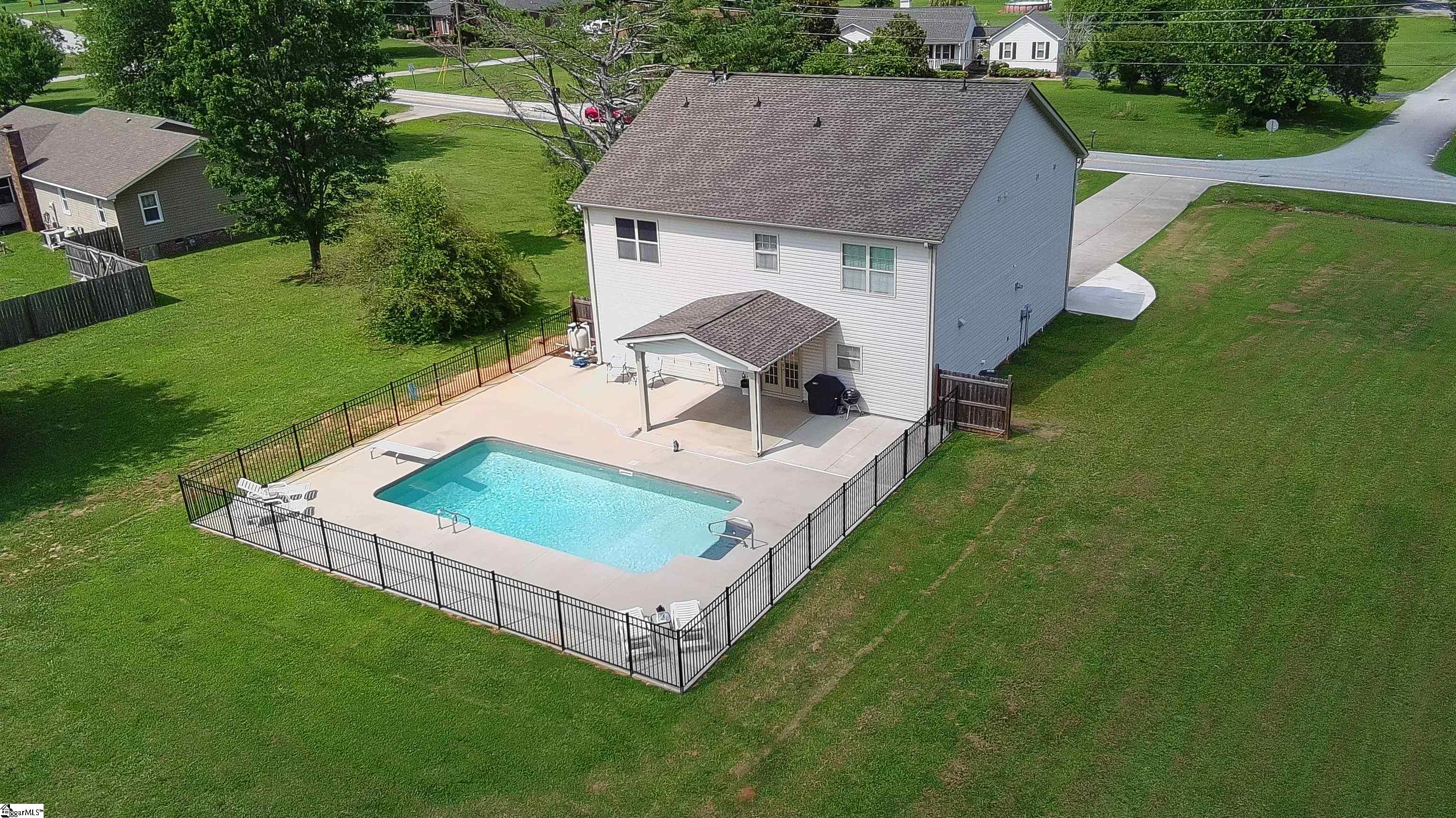 1626 Scuffletown Road Fountain Inn, SC 29644