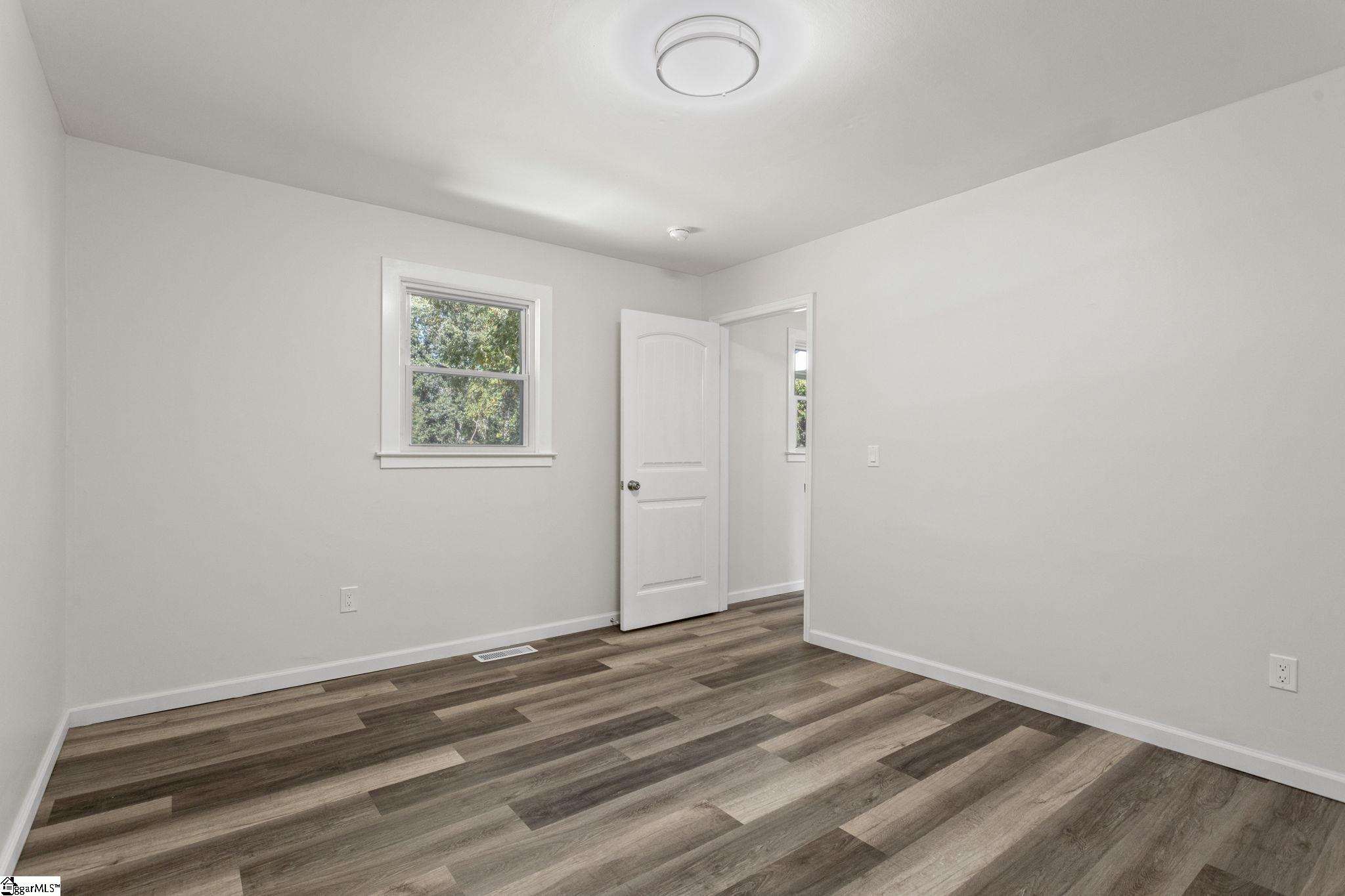 210 Pinonwood Drive Simpsonville, SC 29680