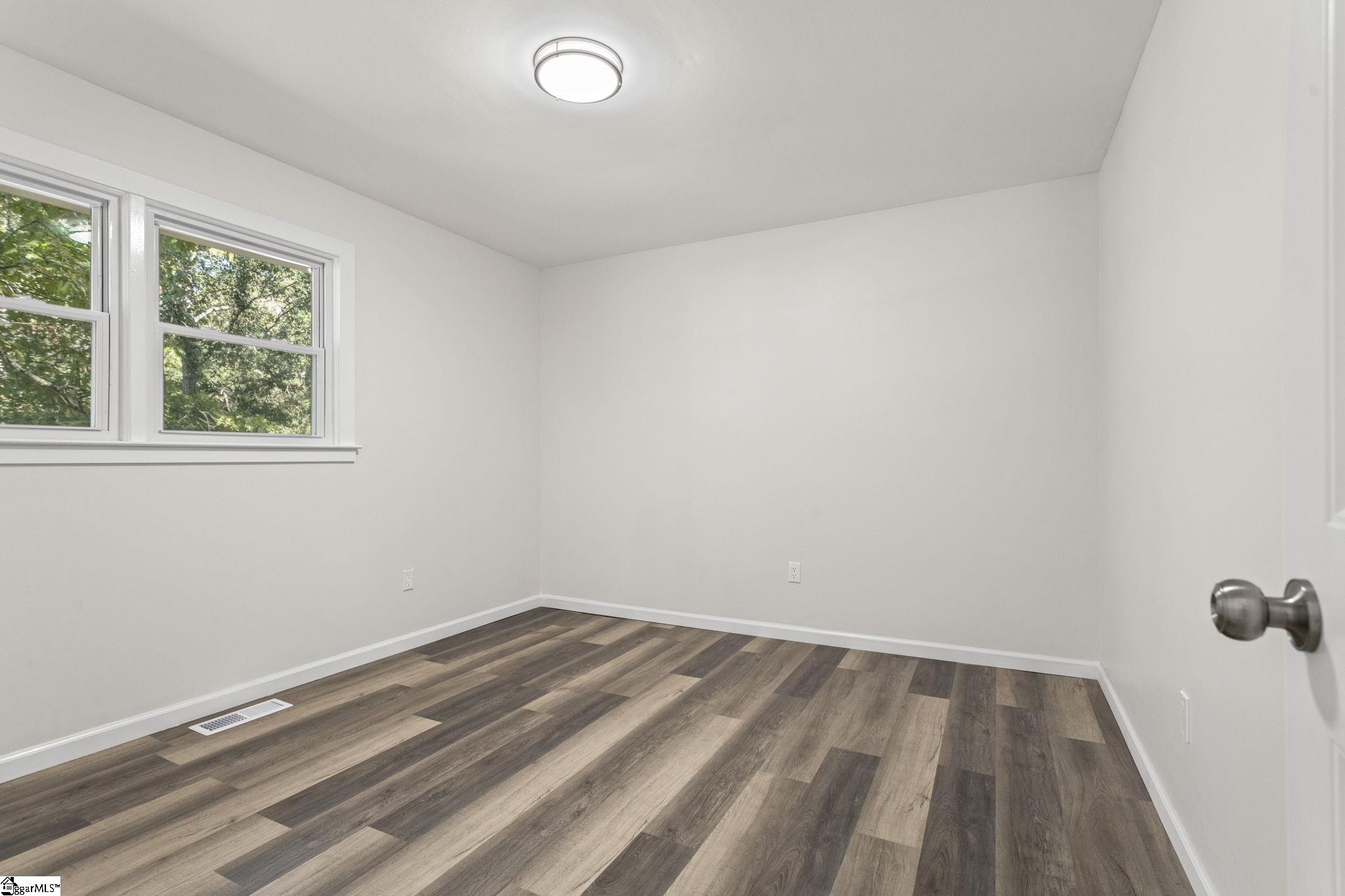 210 Pinonwood Drive Simpsonville, SC 29680