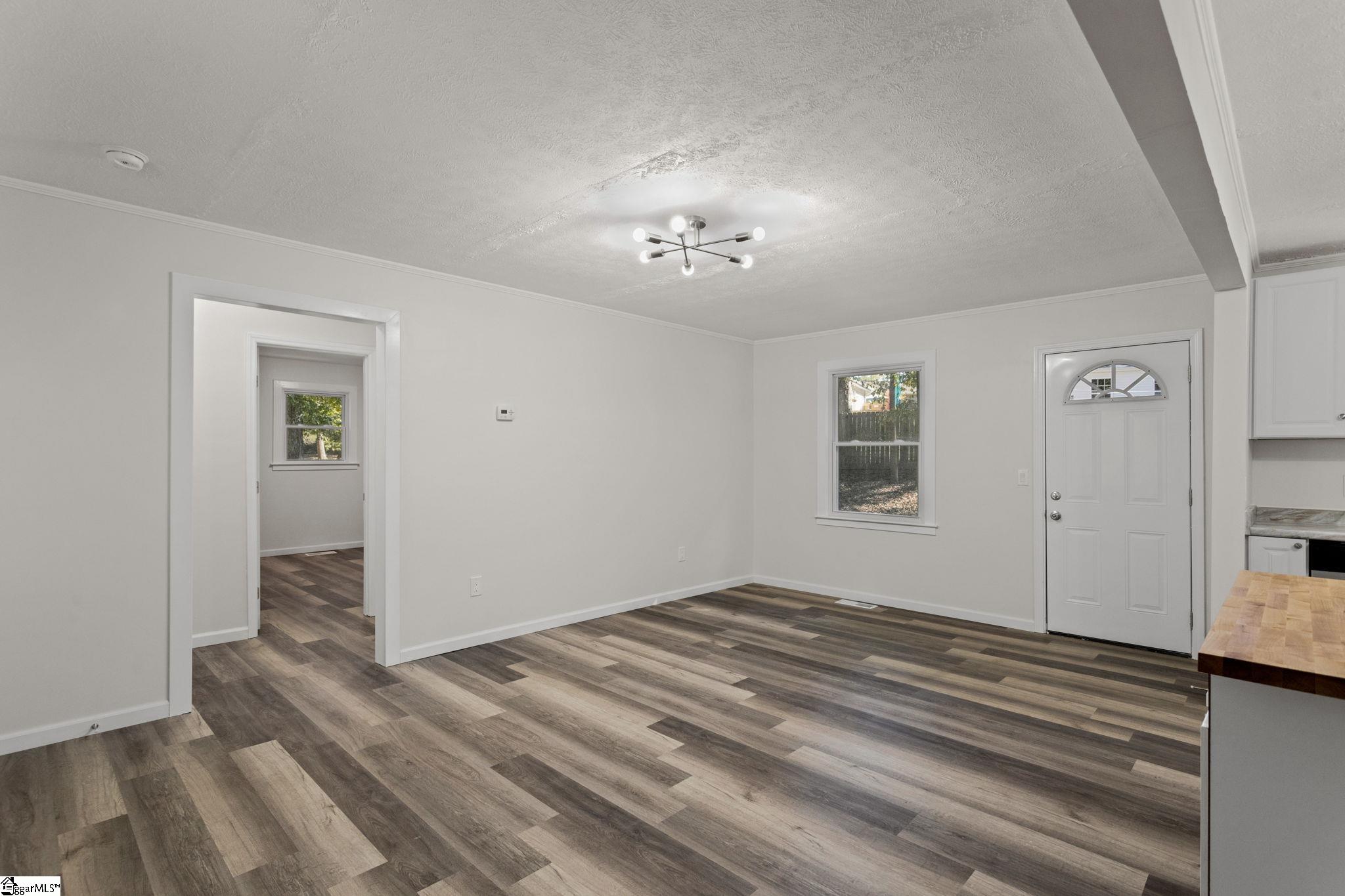 210 Pinonwood Drive Simpsonville, SC 29680