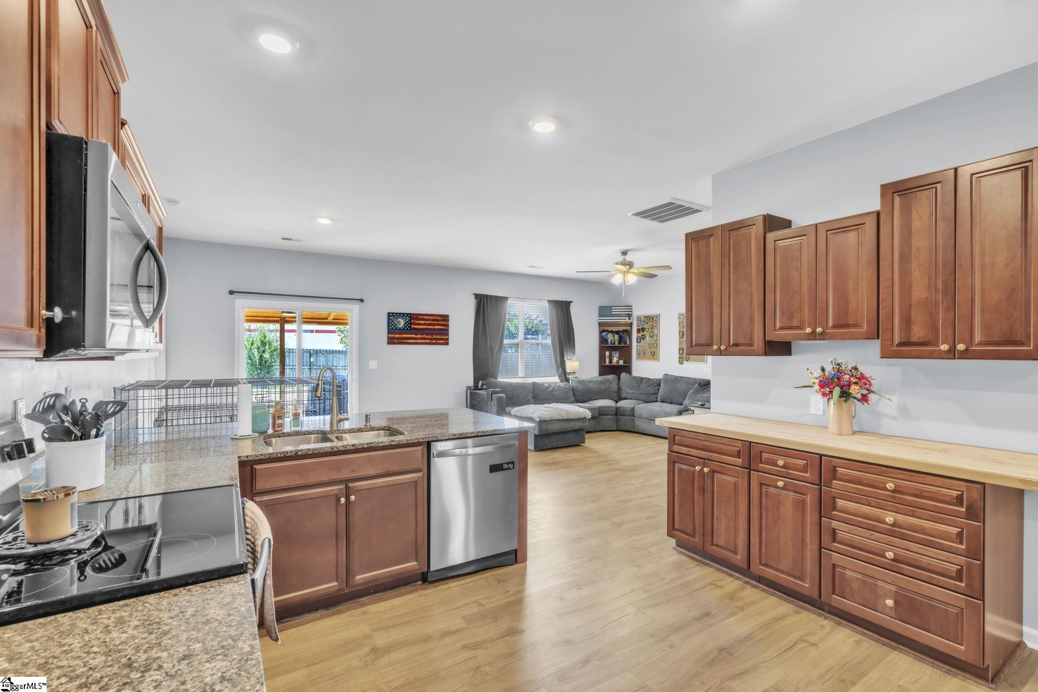 17 Crestwood Pines Trail Piedmont, SC 29673