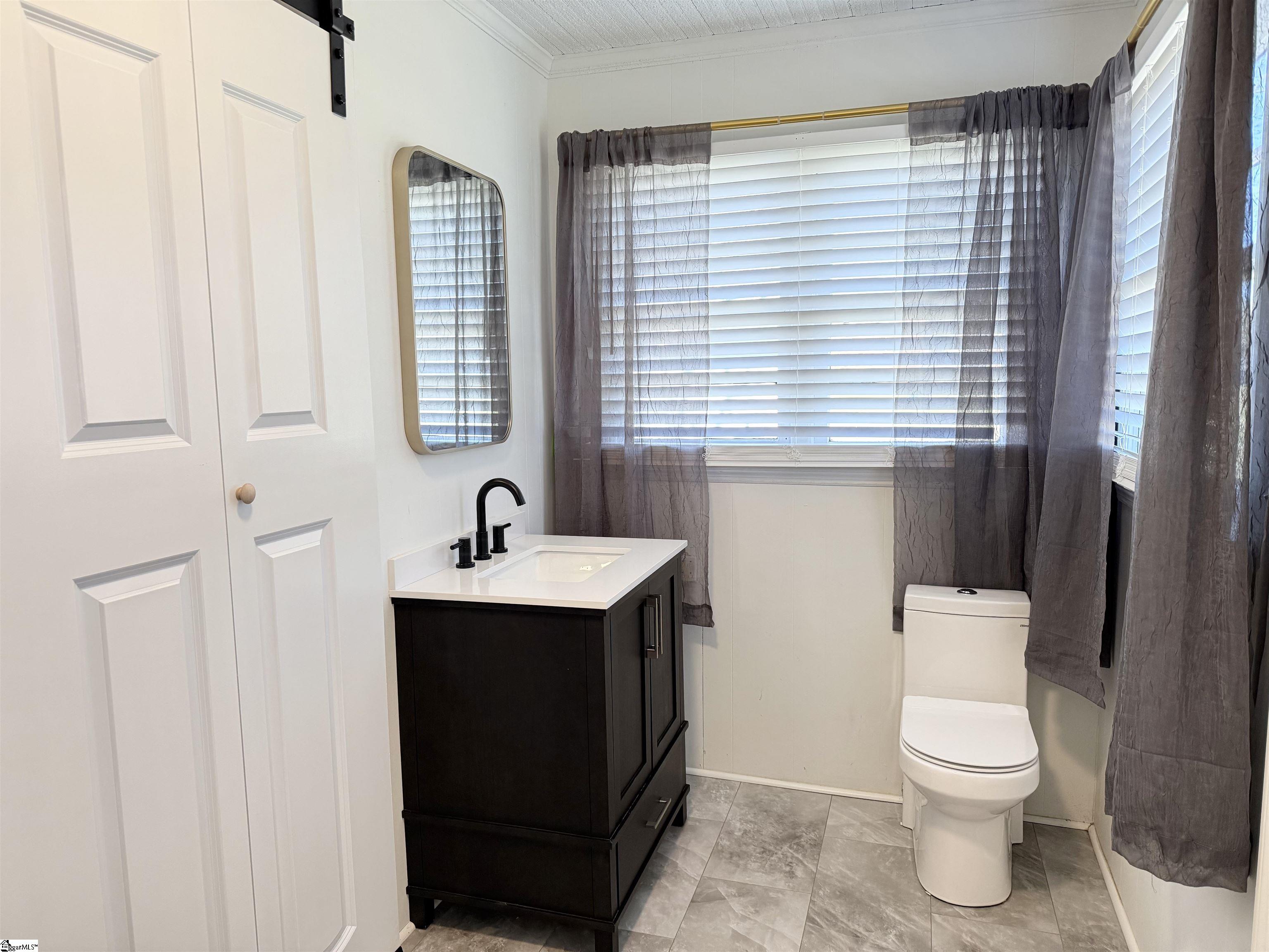 129 Spring Street Reidville, SC 29375