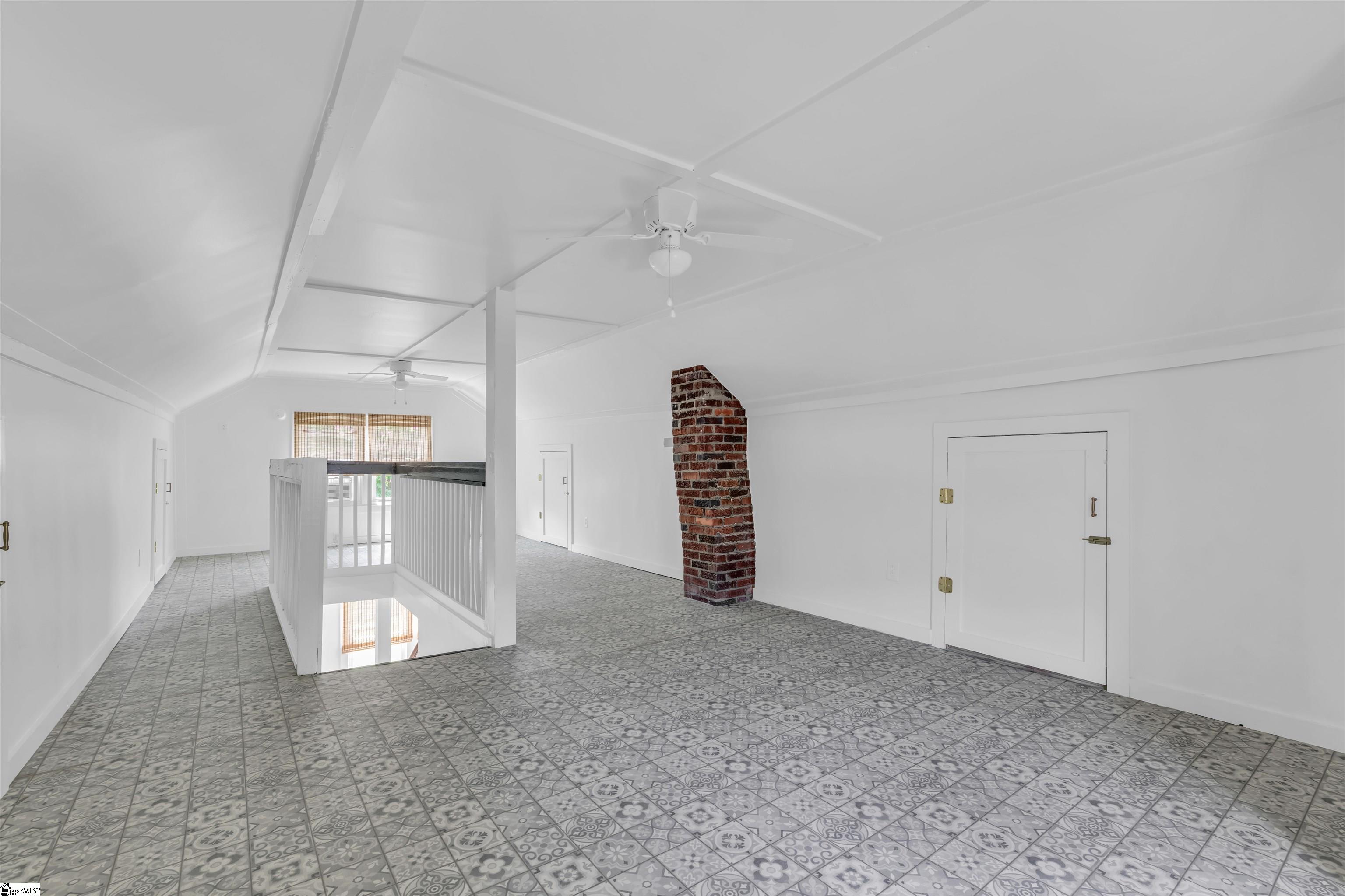126 E Wilburn Avenue Greenville, SC 29611
