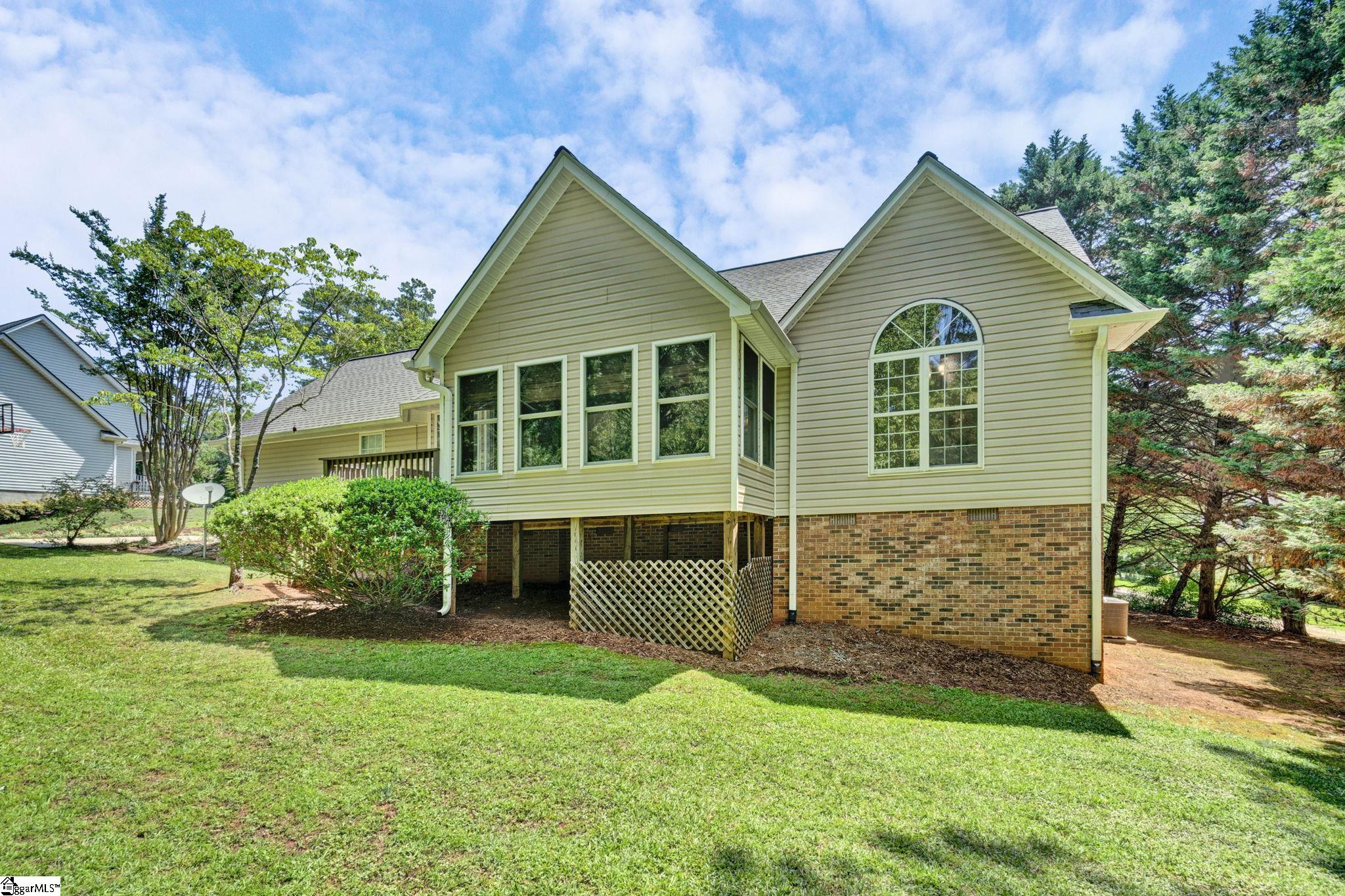 111 Weatherstone Drive Central, SC 29630