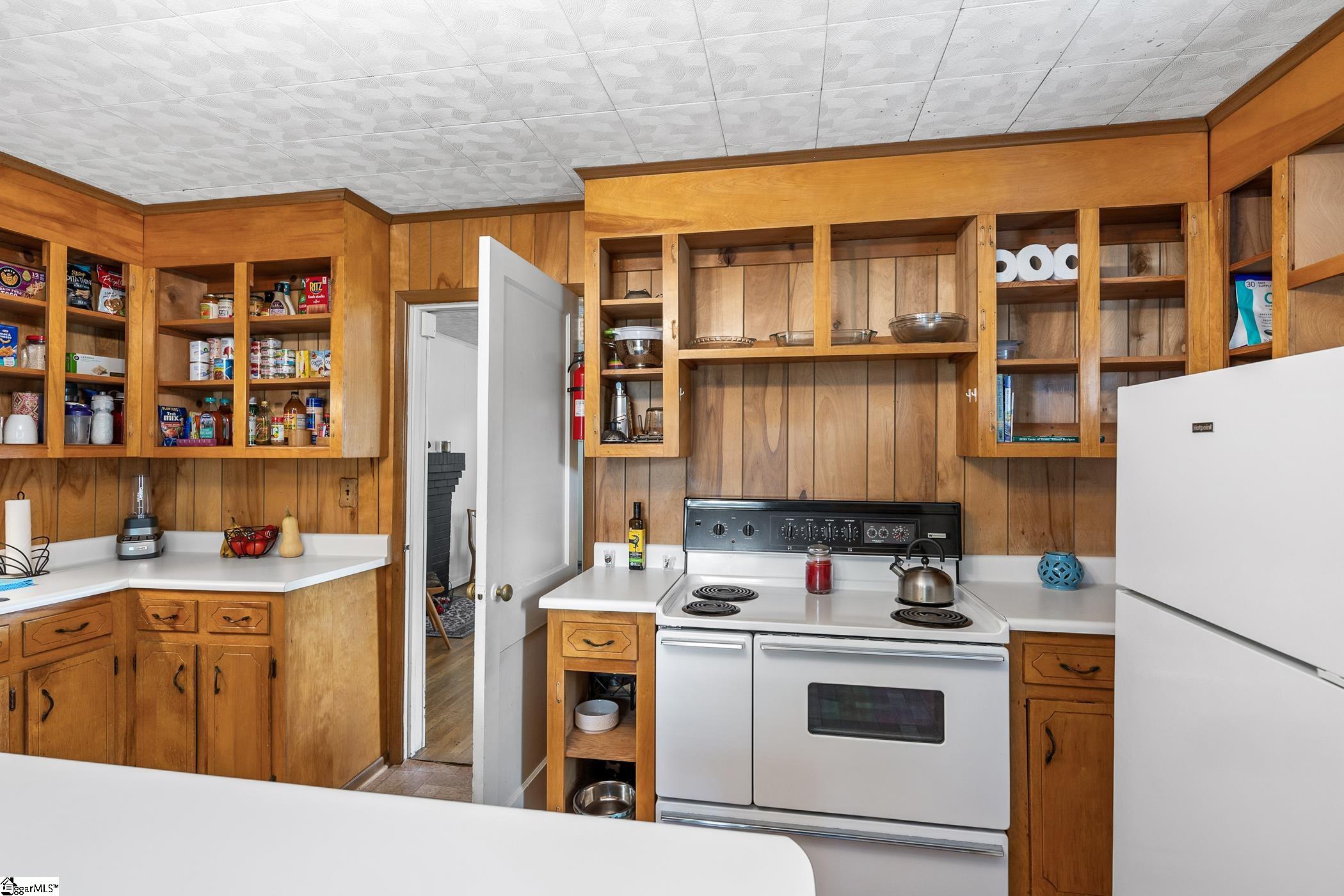 15 Webb Street Greenville, SC 29605