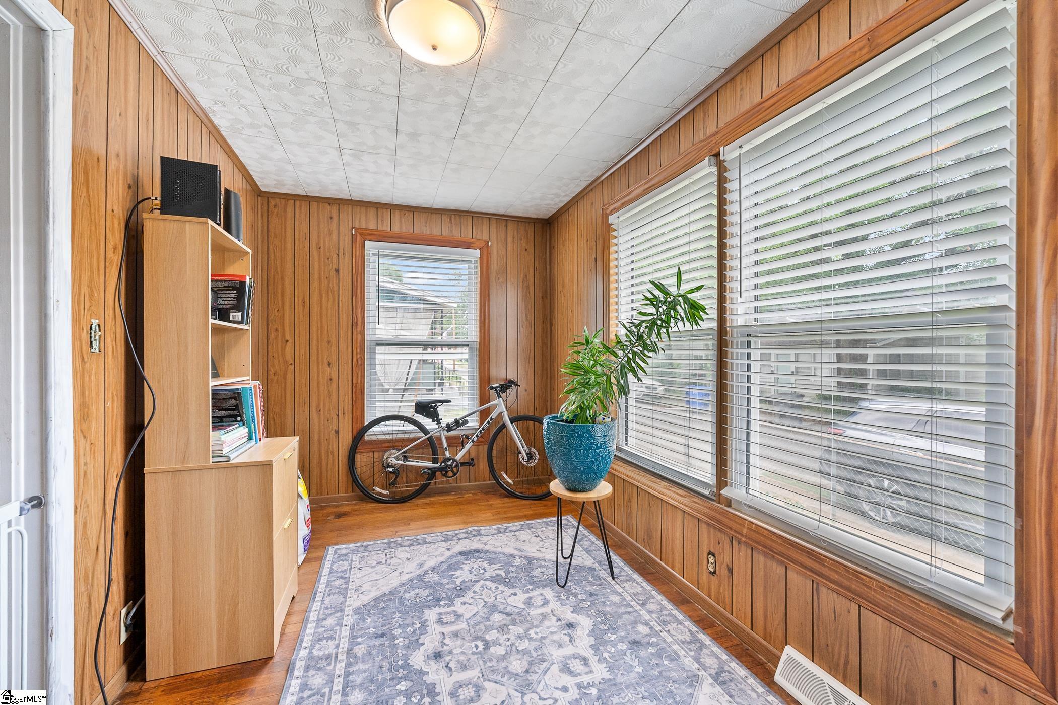 15 Webb Street Greenville, SC 29605
