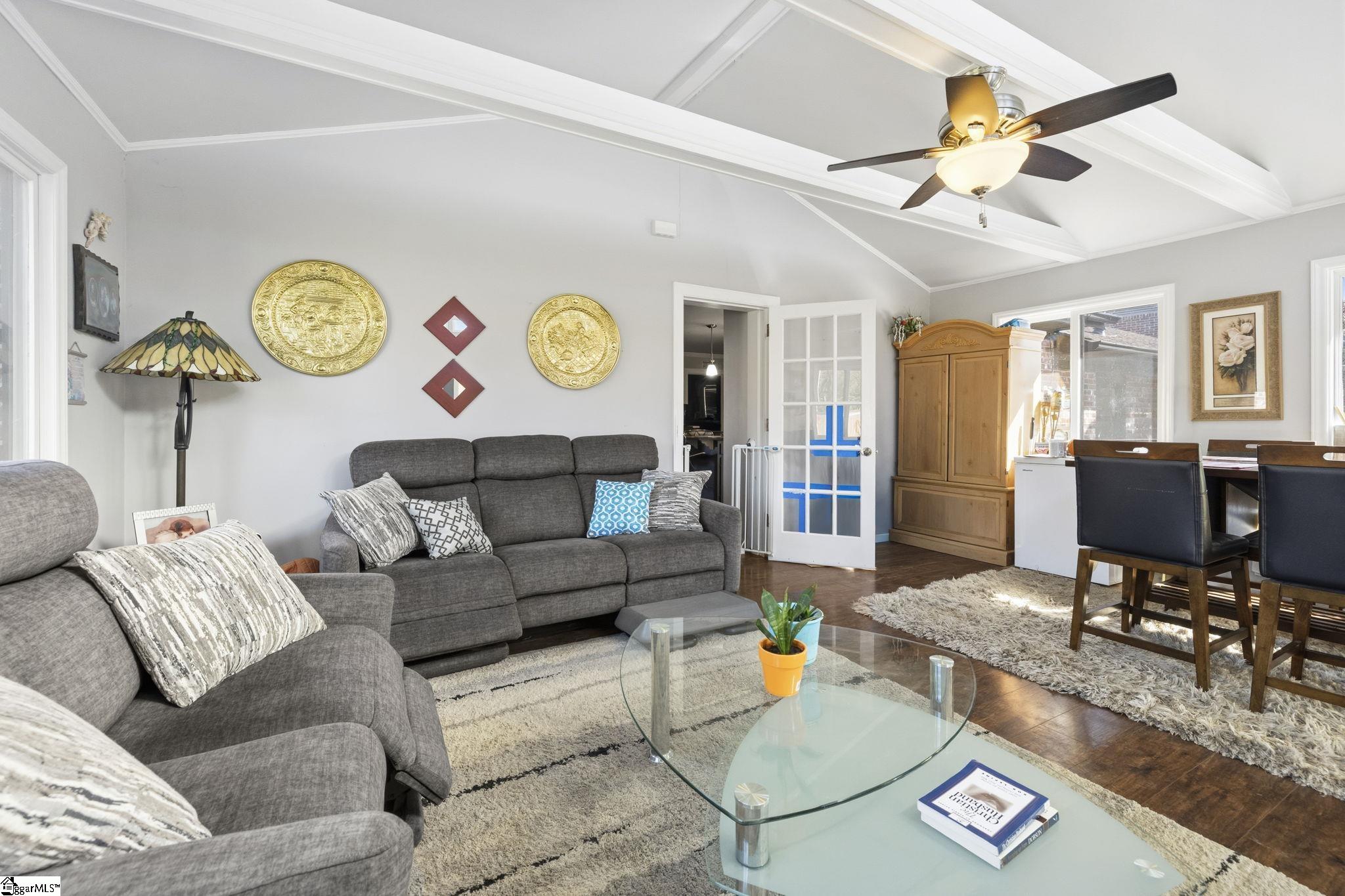 1218 Brushy Creek Road Taylors, SC 29687