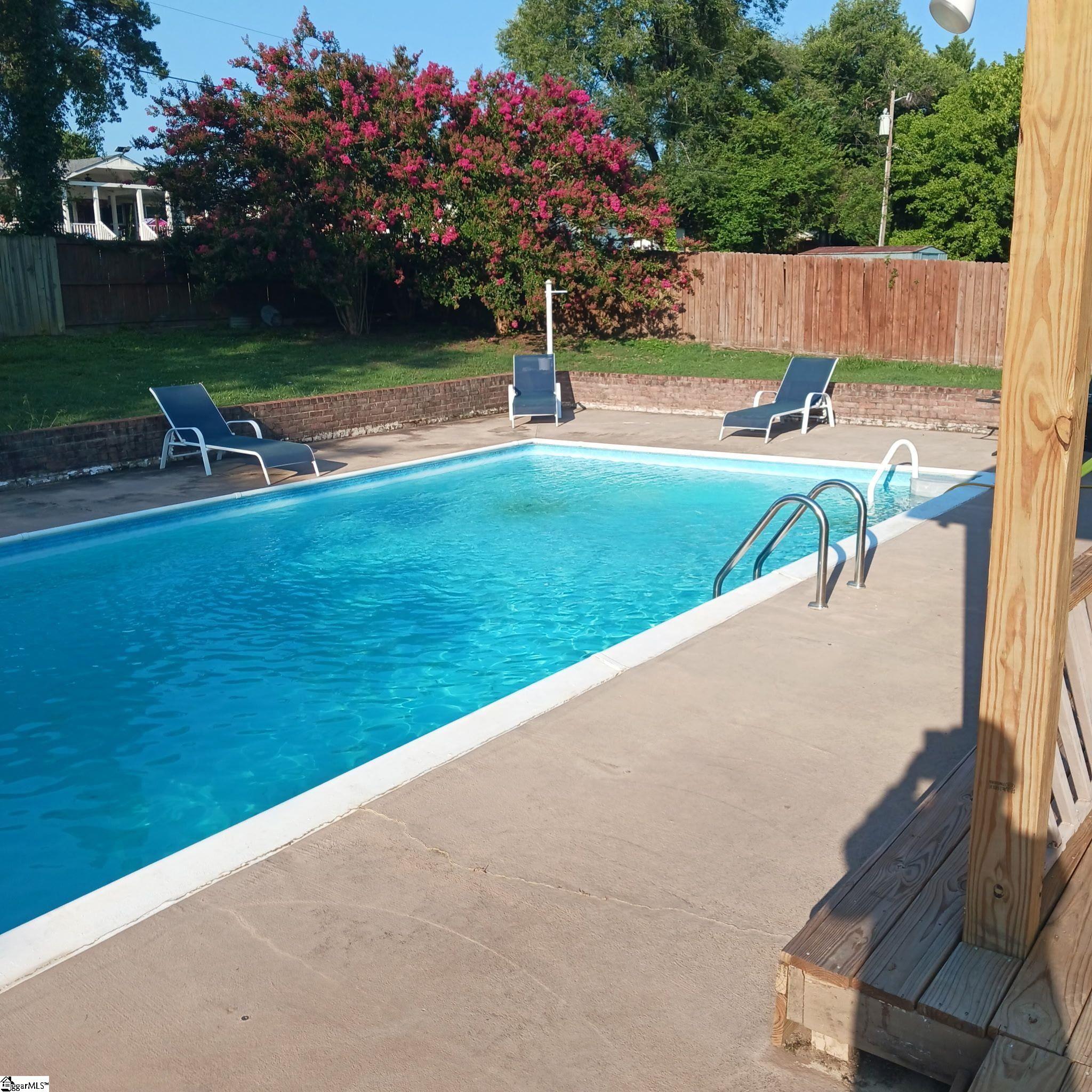 1218 Brushy Creek Road Taylors, SC 29687
