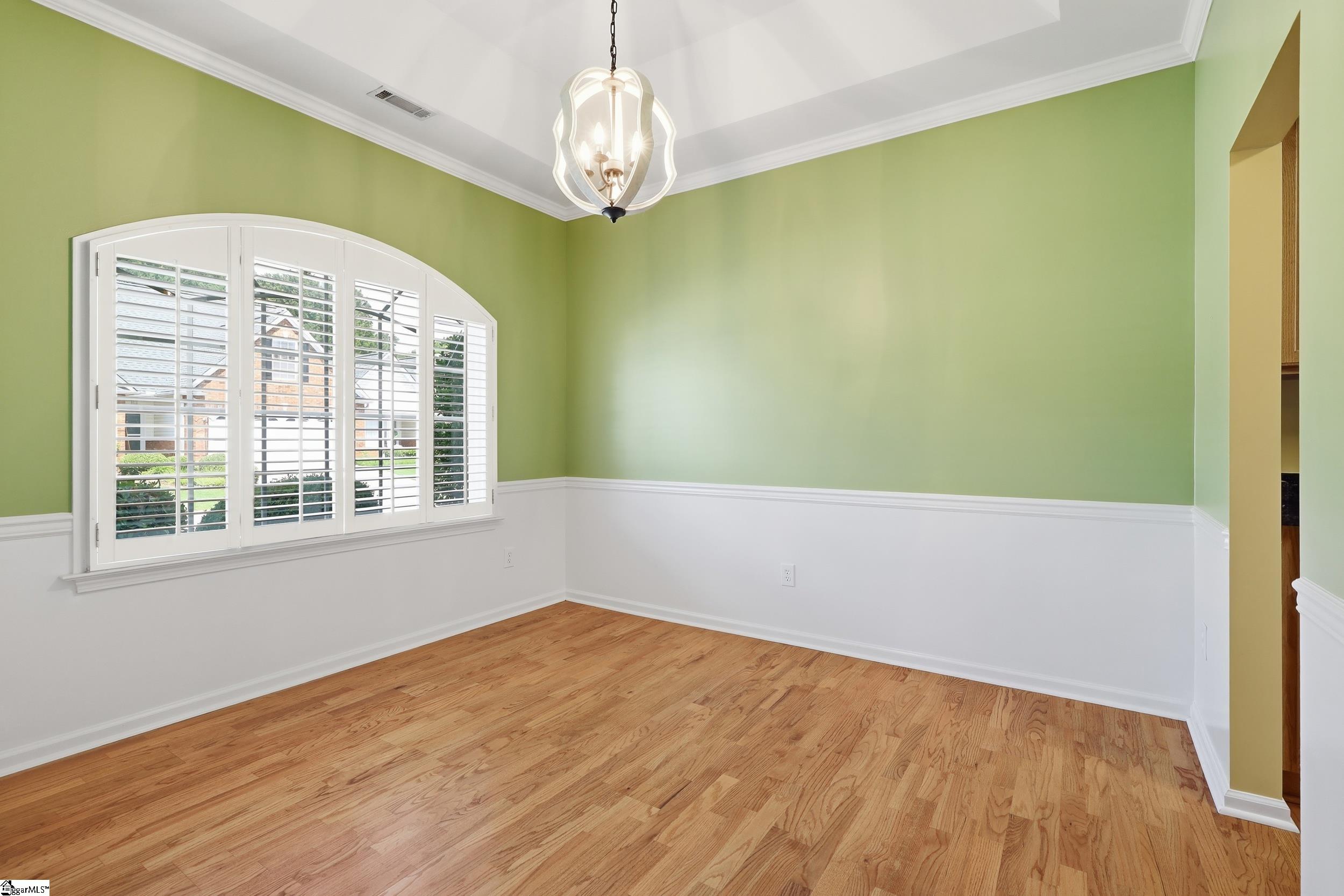 102 High Crest Court Simpsonville, SC 29681