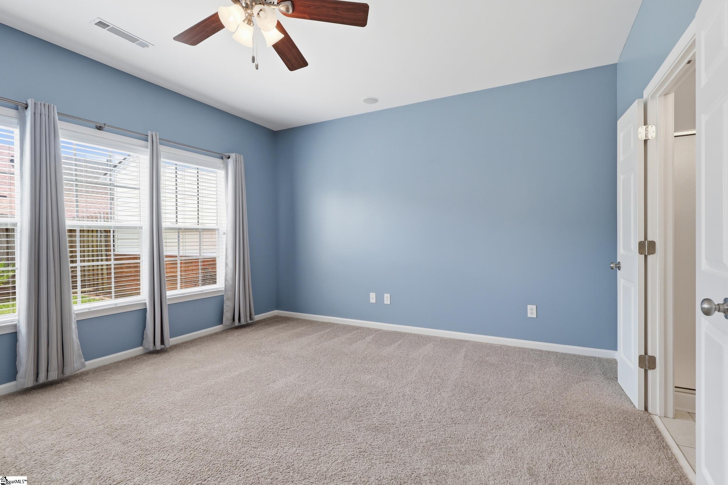 102 High Crest Court Simpsonville, SC 29681