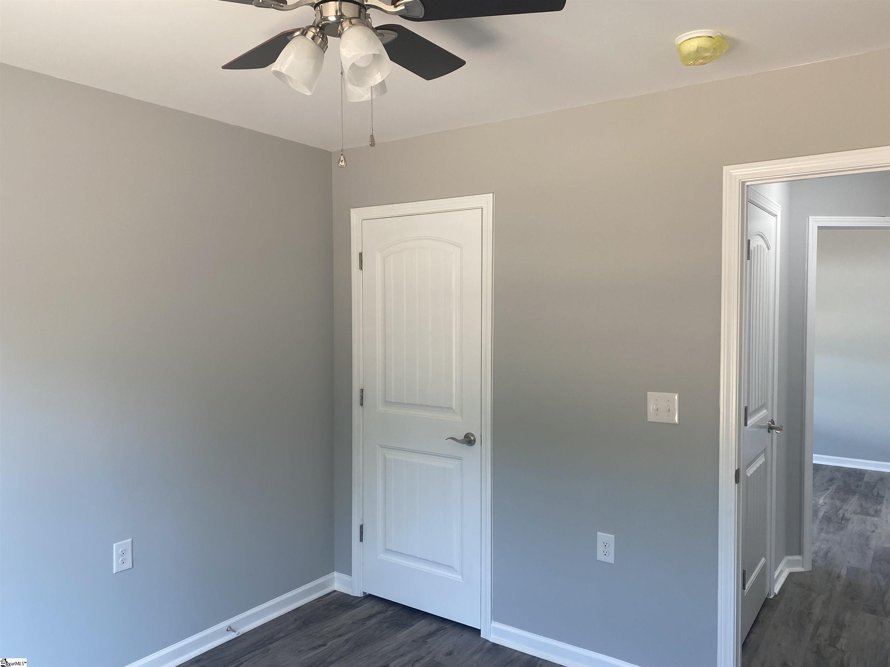 124 Laura Jane Lane Gray Court, SC 29645