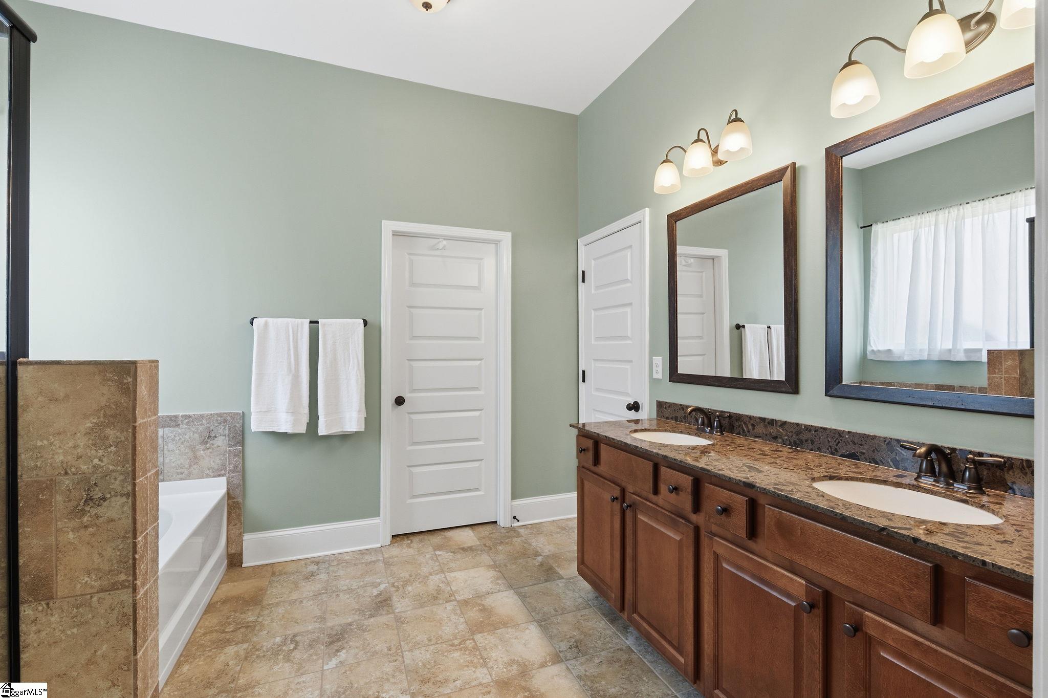 425 Castleford Place Simpsonville, SC 29681